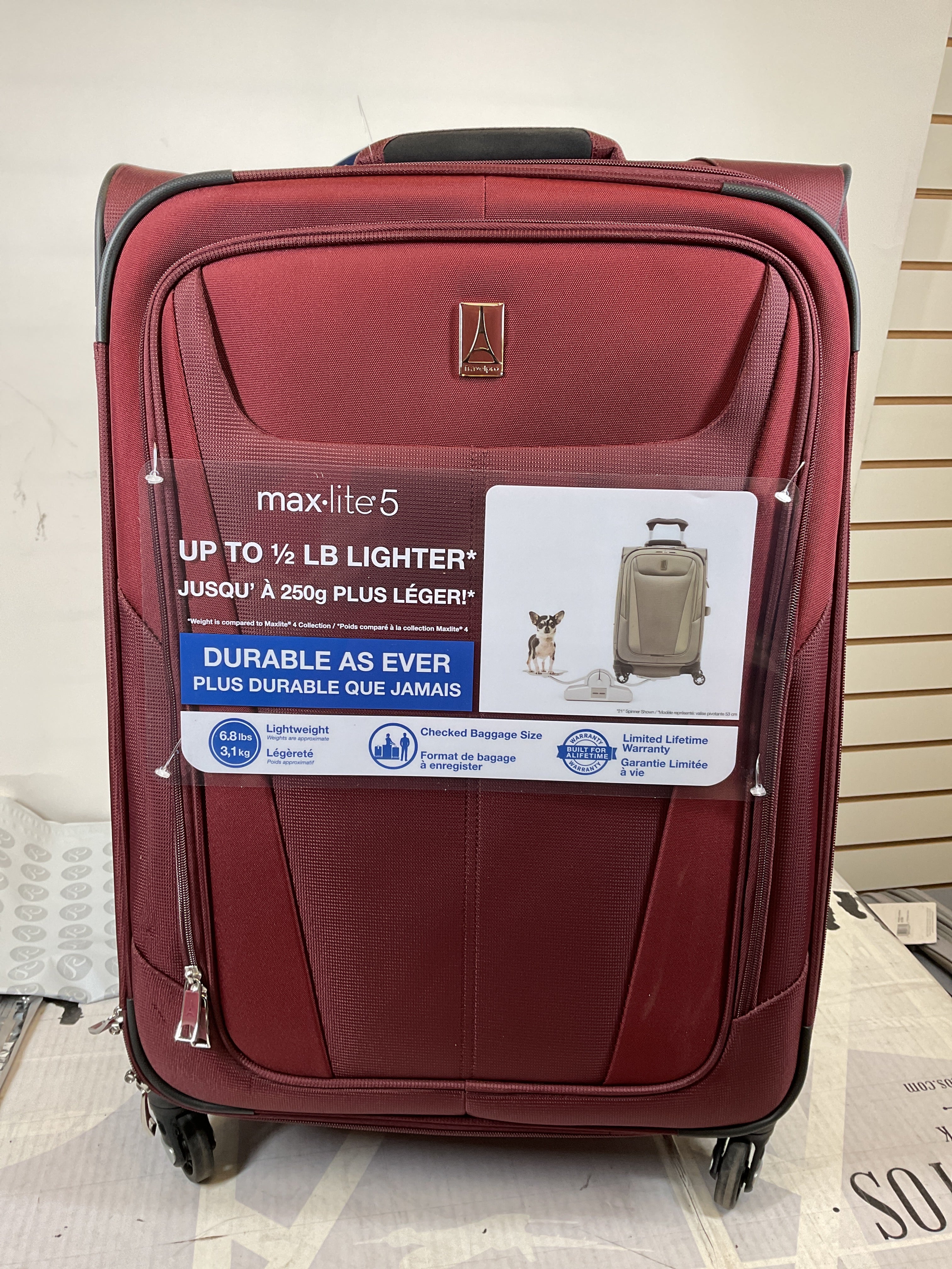 Travelpro Maxlite 5 Softside Expandable Luggage with 4 Spinner Wheels, Lightweight Suitcase, Men and Women ( Burgundy , Checked-Medium 25-Inch ) Burgundy Checked Medium 25 Inch U33