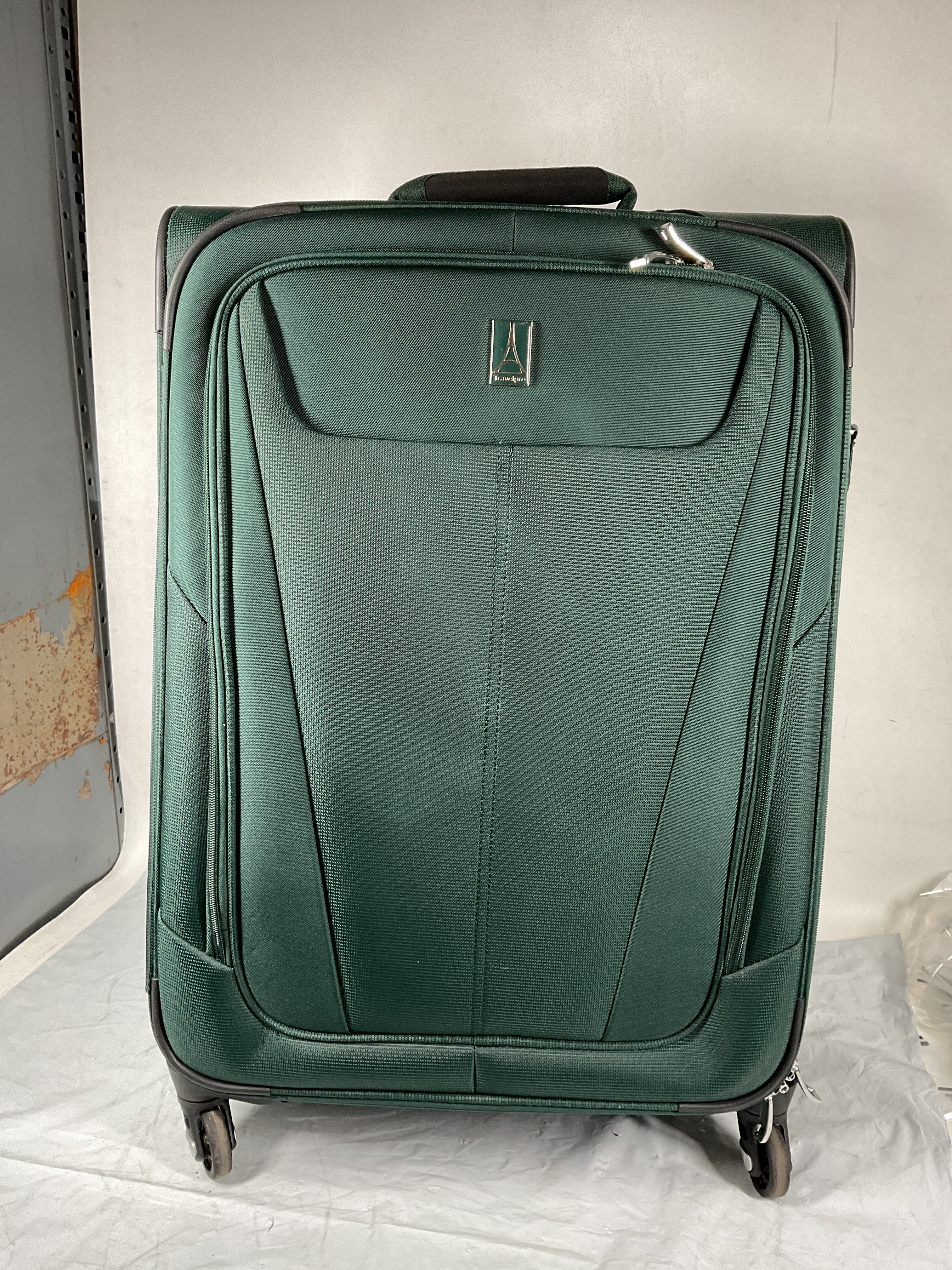 Travelpro Maxlite 5 Softside Expandable Luggage with 4 Spinner Wheels, Lightweight Suitcase, Men and Women ( Green Forest , Checked-Medium 25-Inch ) Green Forest Checked Medium 25 Inch U13