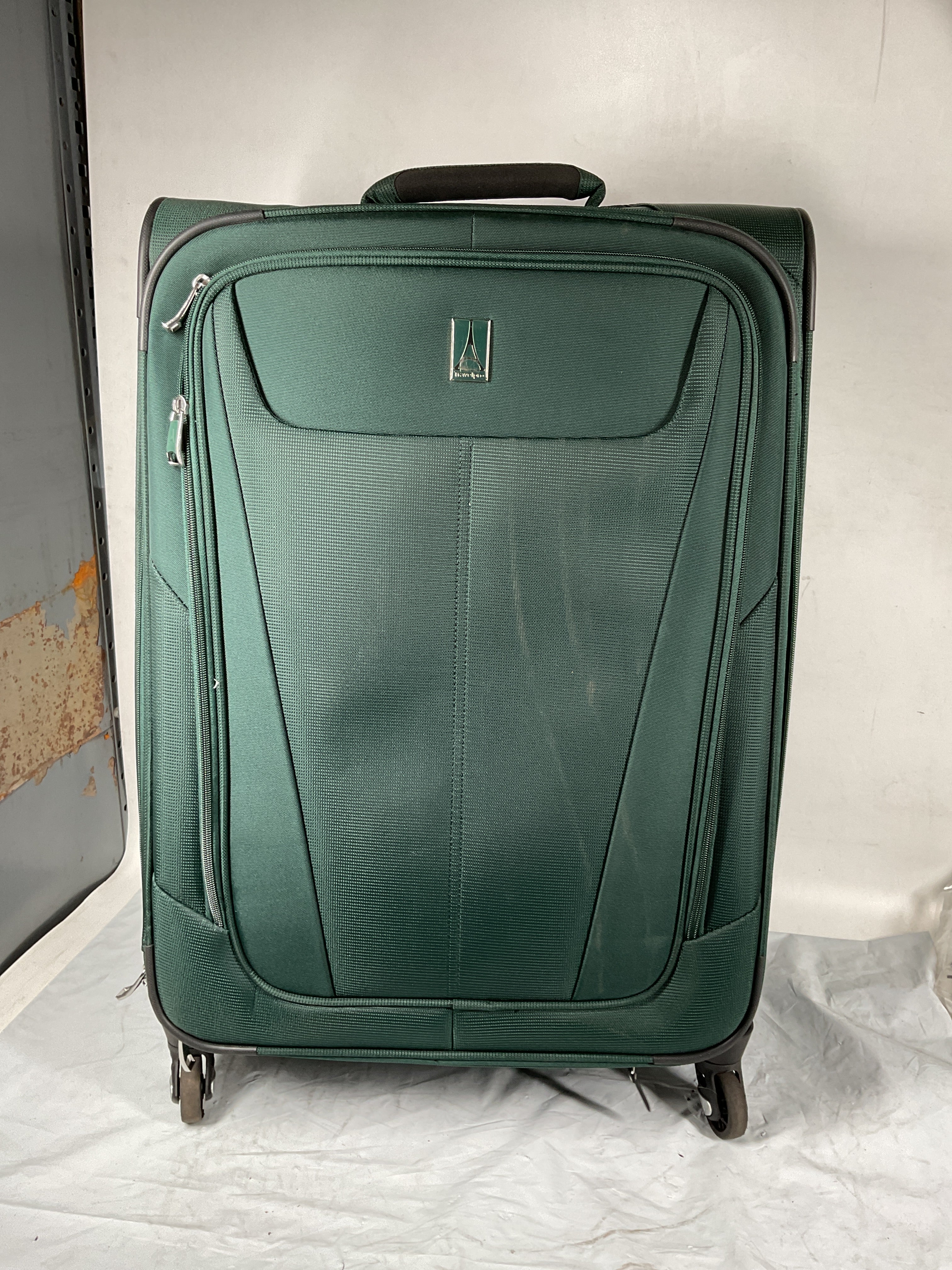 Travelpro Maxlite 5 Softside Expandable Luggage with 4 Spinner Wheels, Lightweight Suitcase, Men and Women ( Green Forest , Checked-Medium 25-Inch ) Green Forest Checked Medium 25 Inch U14