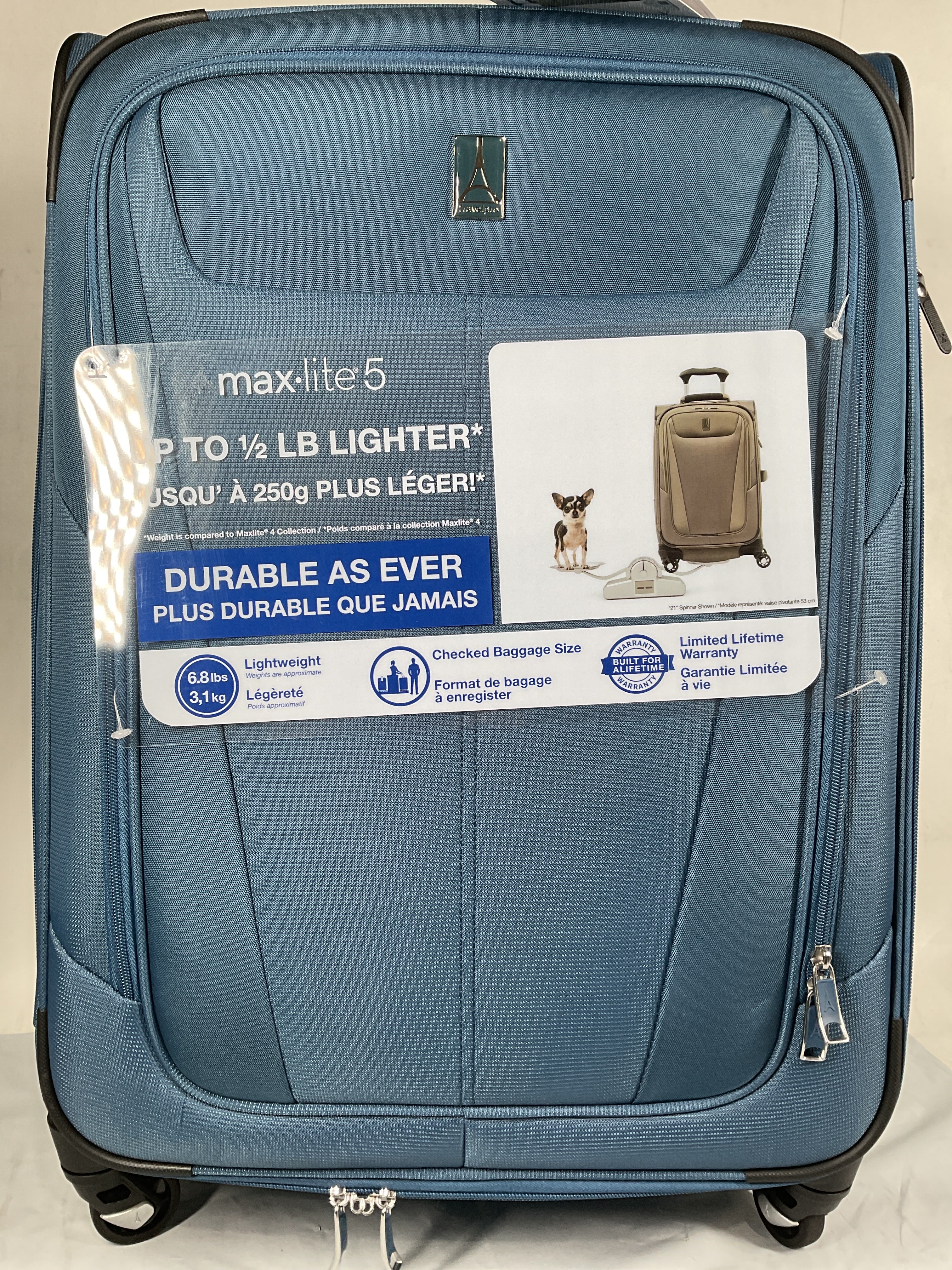Travelpro Maxlite 5 Softside Expandable Luggage with 4 Spinner Wheels, Lightweight Suitcase, Men and Women ( Ensign Blue , Checked-Medium 25-Inch ) Ensign Blue Checked Medium 25 Inch U22