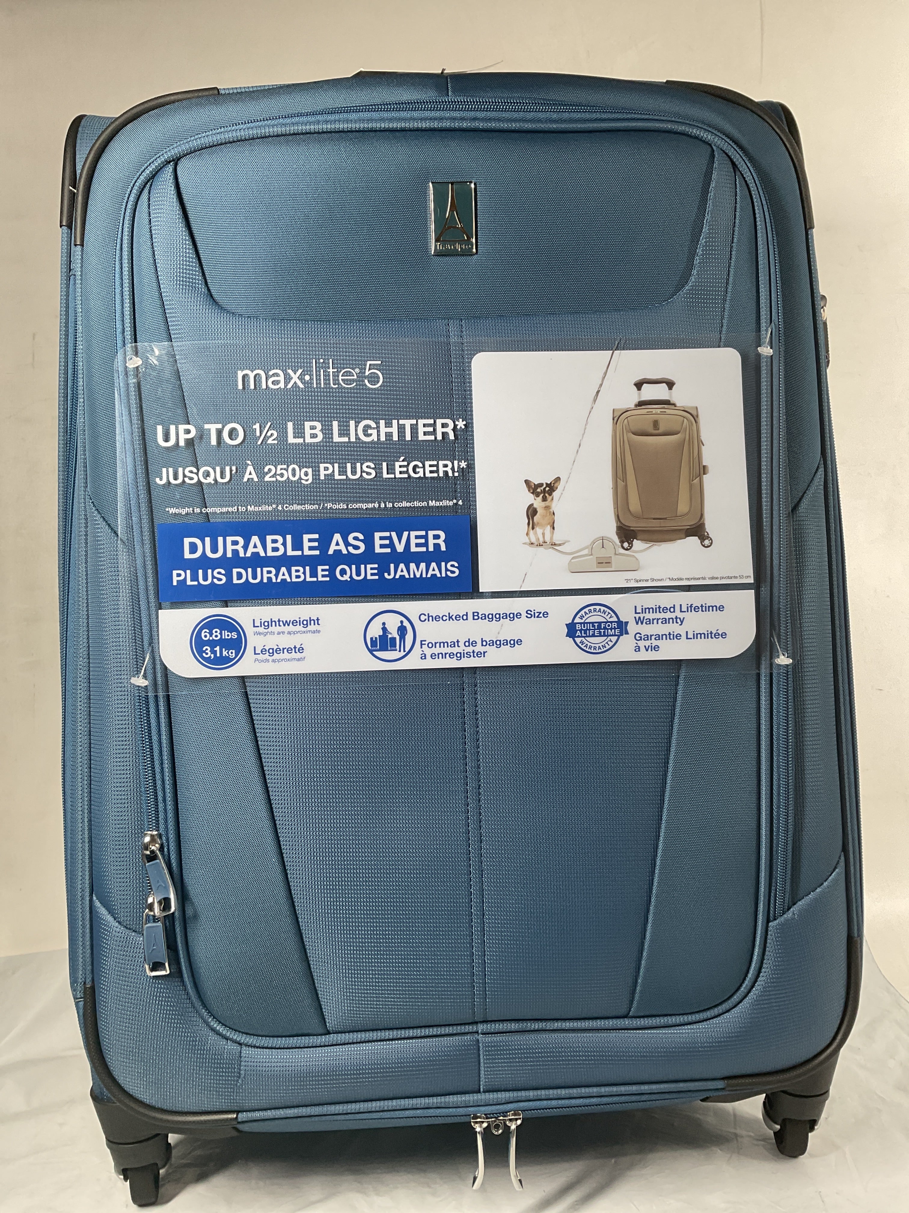 Travelpro Maxlite 5 Softside Expandable Luggage with 4 Spinner Wheels, Lightweight Suitcase, Men and Women ( Ensign Blue , Checked-Medium 25-Inch ) Ensign Blue Checked Medium 25 Inch U23