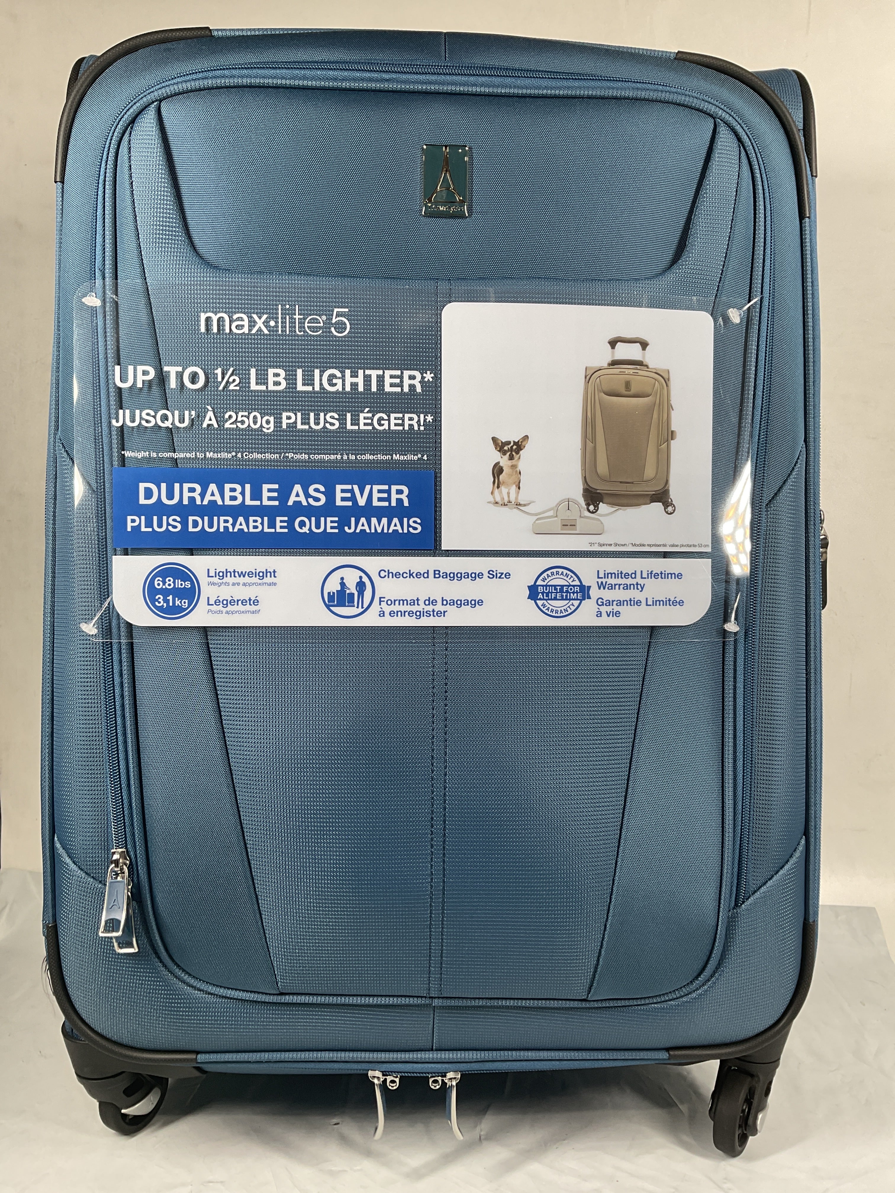 Travelpro Maxlite 5 Softside Expandable Luggage with 4 Spinner Wheels, Lightweight Suitcase, Men and Women ( Ensign Blue , Checked-Medium 25-Inch ) Ensign Blue Checked Medium 25 Inch U24