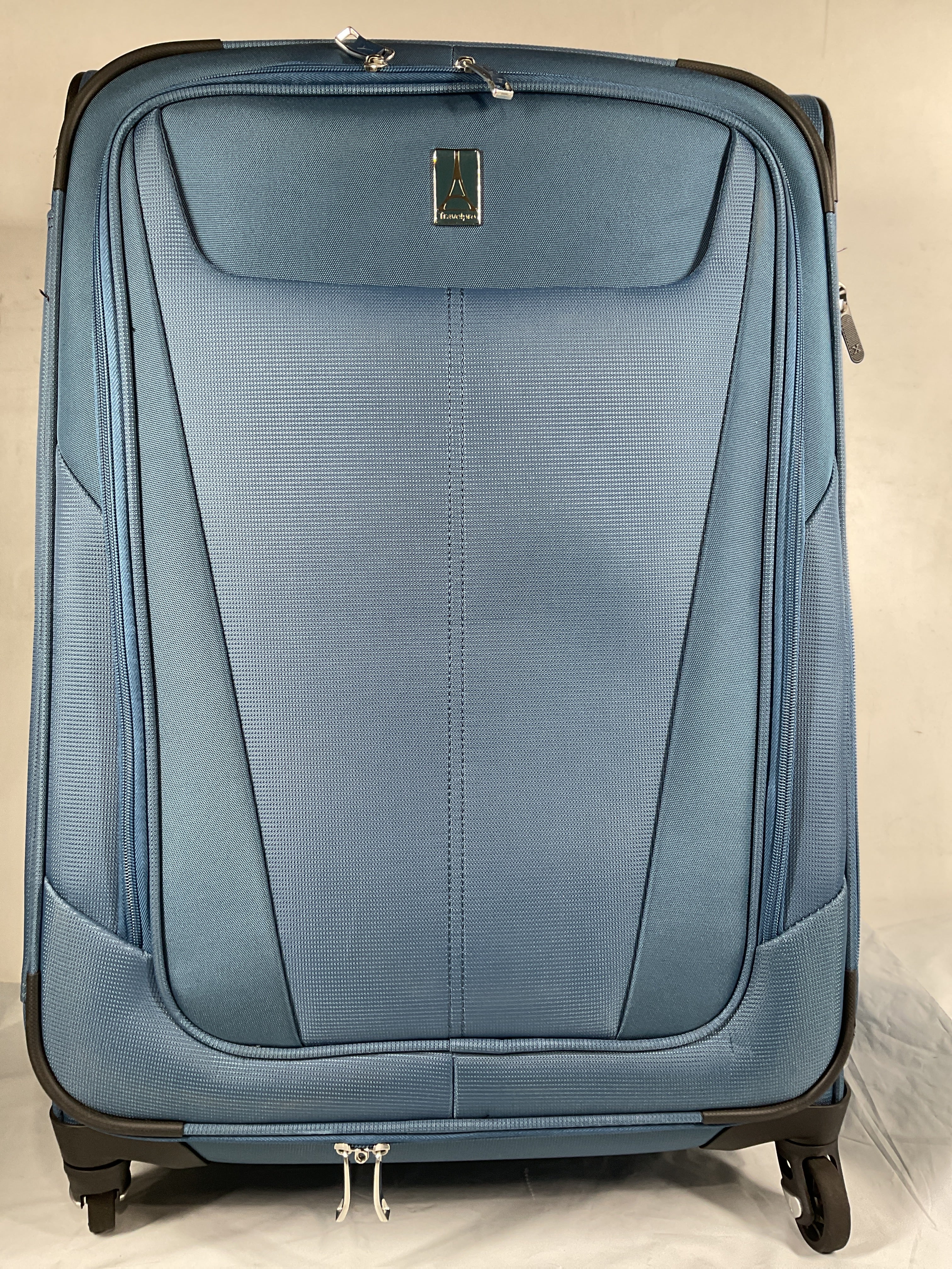 Travelpro Maxlite 5 Softside Expandable Luggage with 4 Spinner Wheels, Lightweight Suitcase, Men and Women ( Ensign Blue , Checked-Medium 25-Inch ) Ensign Blue Checked Medium 25 Inch U26