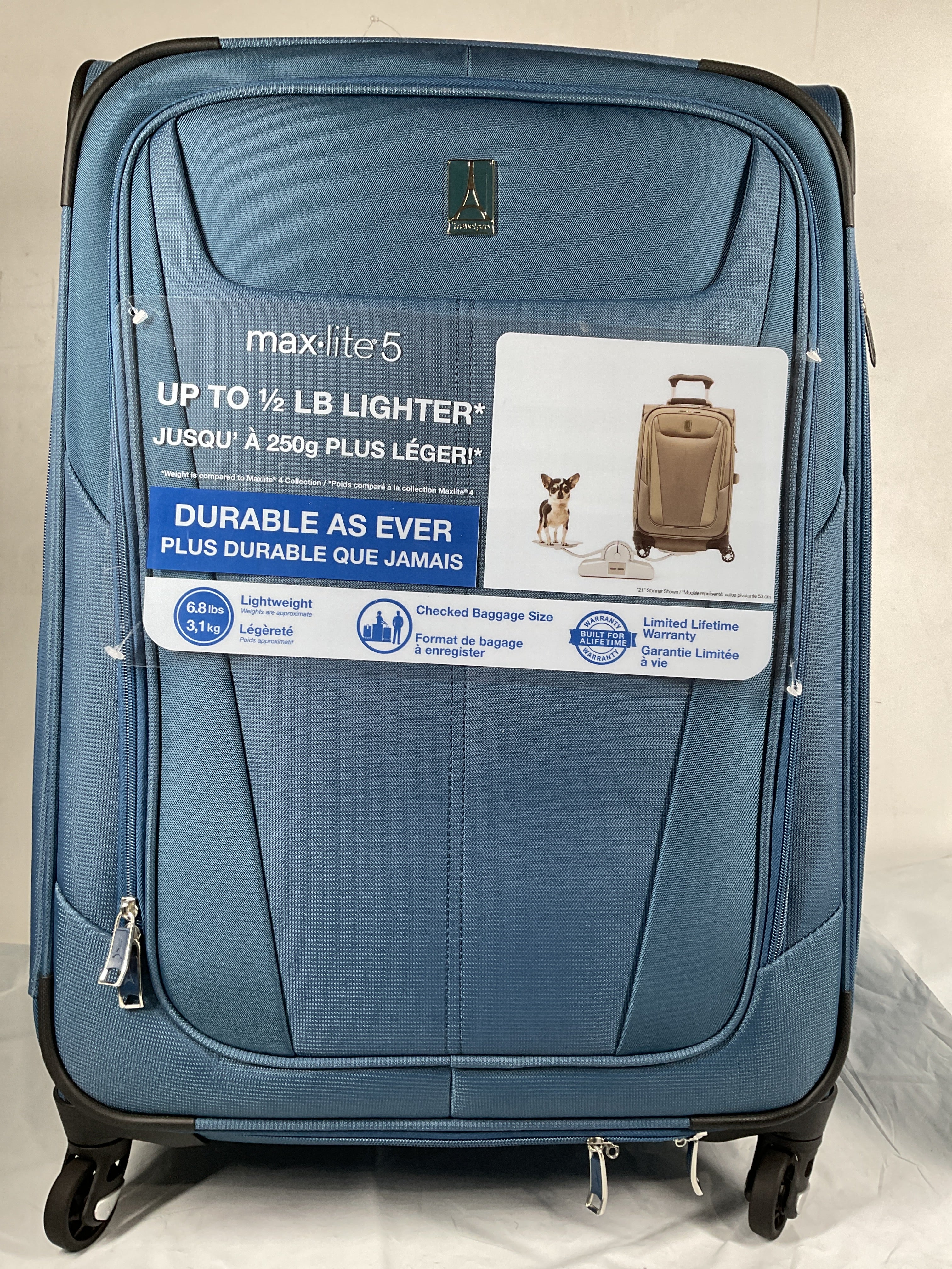 Travelpro Maxlite 5 Softside Expandable Luggage with 4 Spinner Wheels, Lightweight Suitcase, Men and Women ( Ensign Blue , Checked-Medium 25-Inch ) Ensign Blue Checked Medium 25 Inch U27
