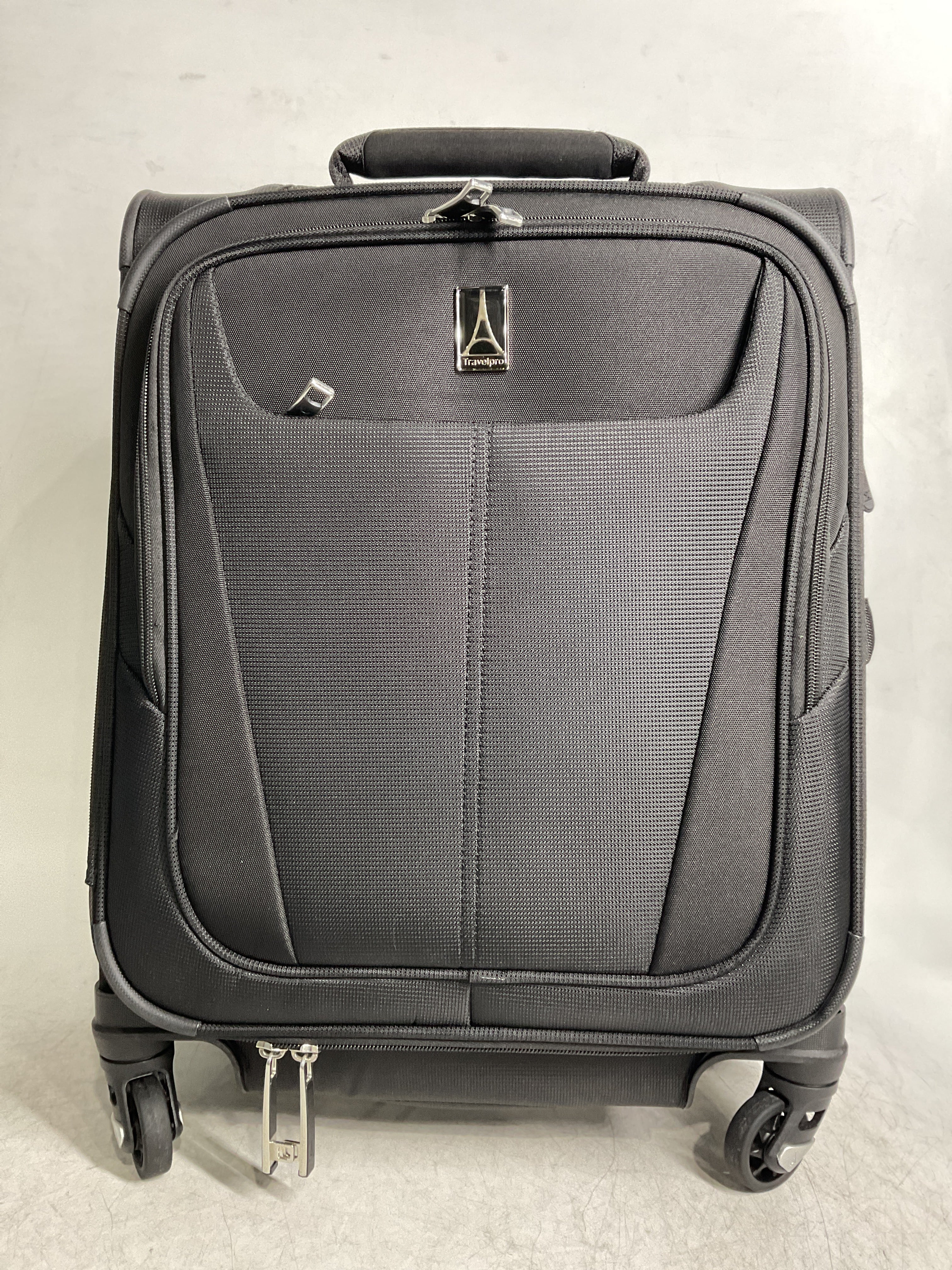 Travelpro Maxlite 5 Softside Expandable Luggage with 4 Spinner Wheels, Lightweight Suitcase, Men and Women ( Black , Carry-on 19-Inch ) Black Carry On 19 Inch U13