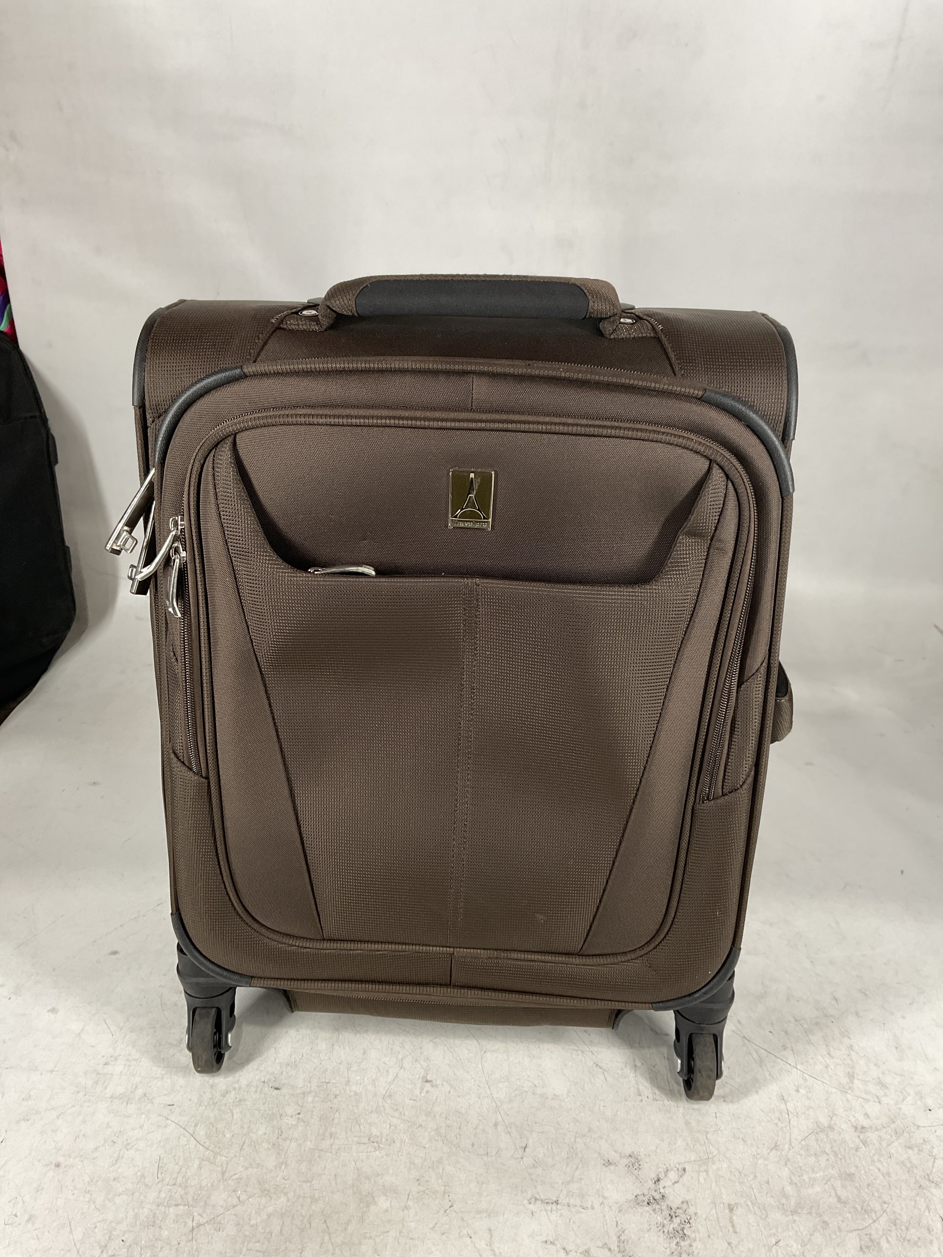 Travelpro Maxlite 5 Softside Expandable Luggage with 4 Spinner Wheels, Lightweight Suitcase, Men and Women Mocha Carry On 19 Inch U4