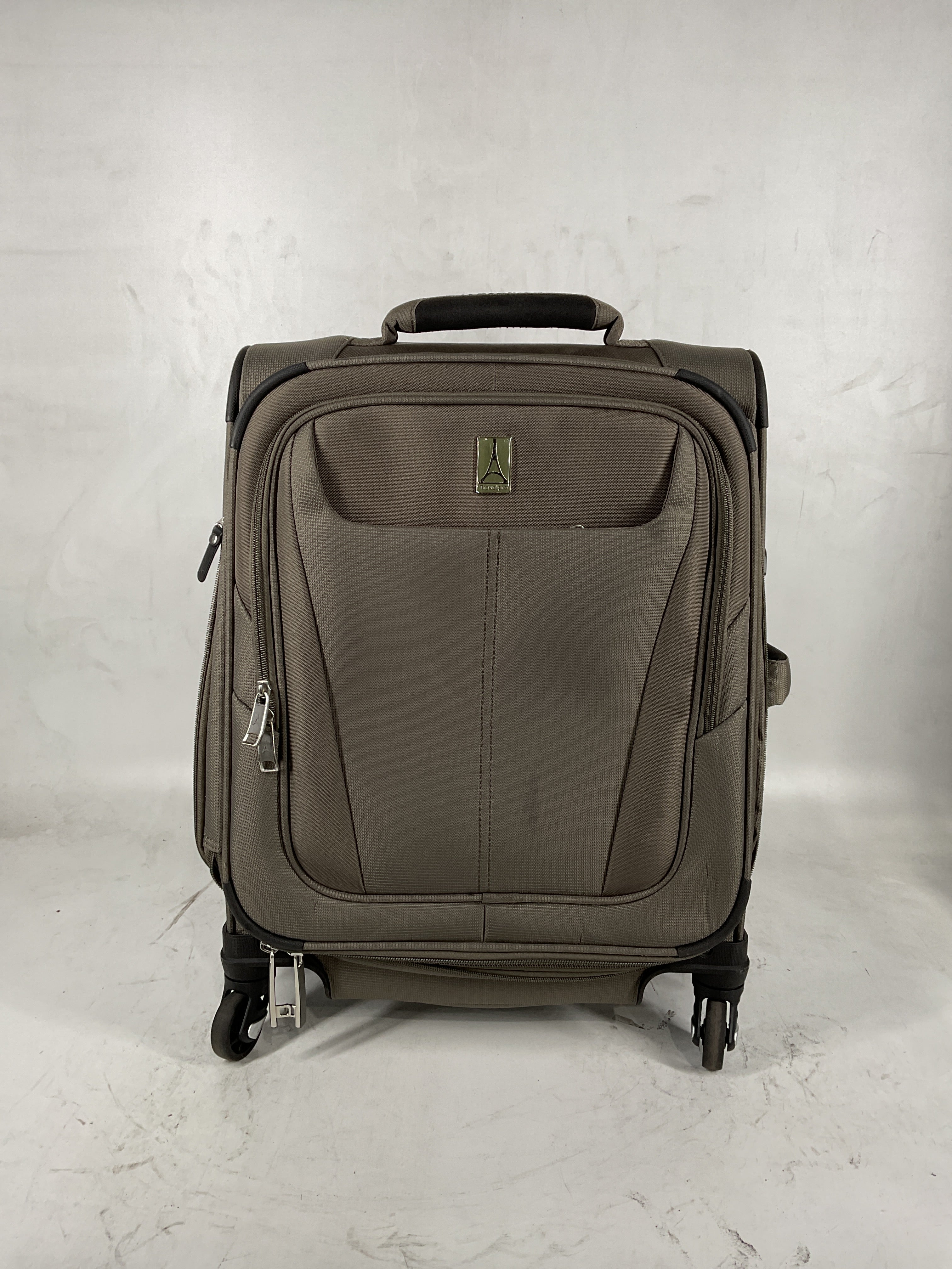 Travelpro Maxlite 5 Softside Expandable Luggage with 4 Spinner Wheels, Lightweight Suitcase, Men and Women Slate Green Carry On 19 Inch U3