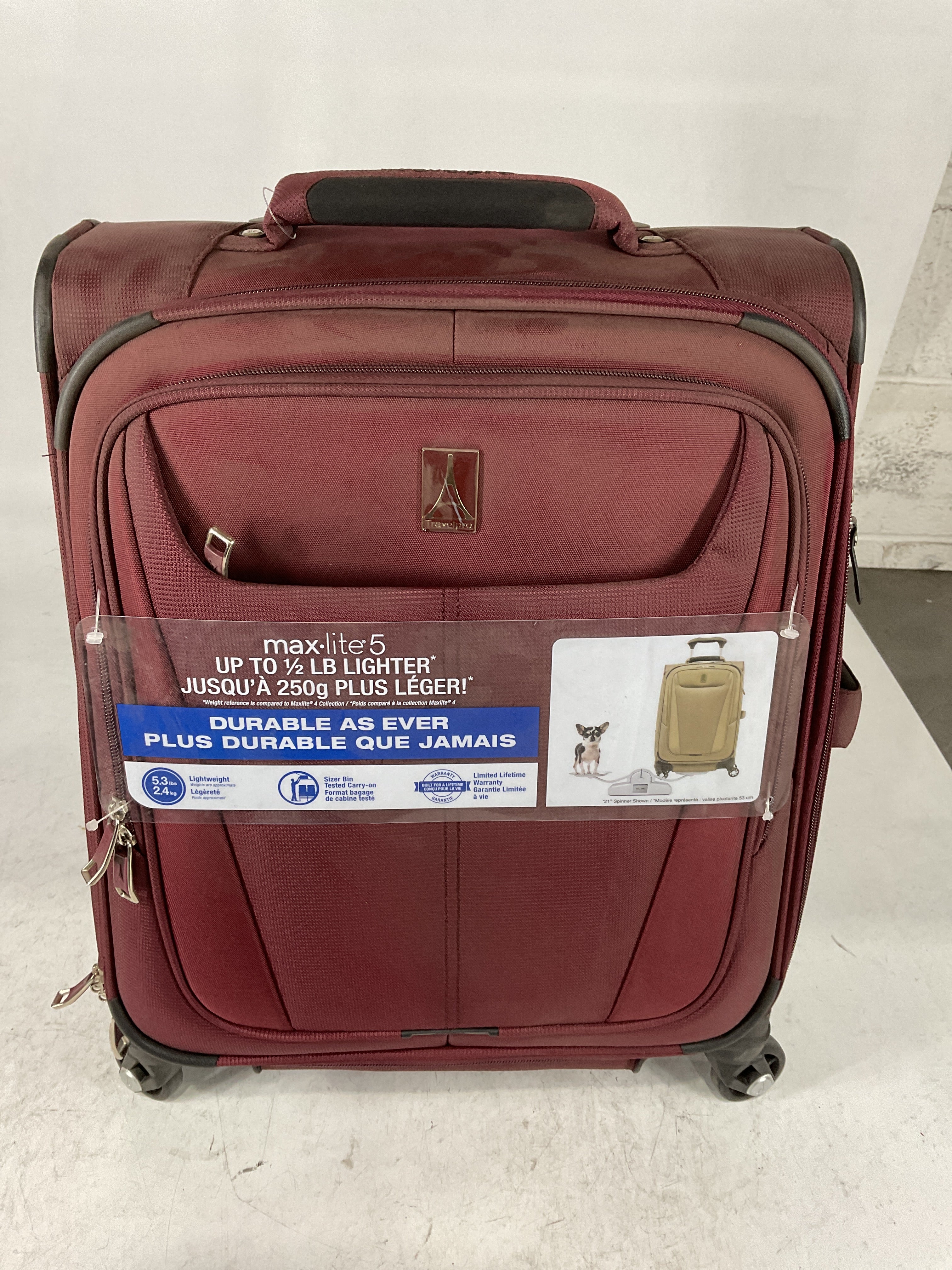 Travelpro Maxlite 5 Softside Expandable Luggage with 4 Spinner Wheels, Lightweight Suitcase, Men and Women U4
