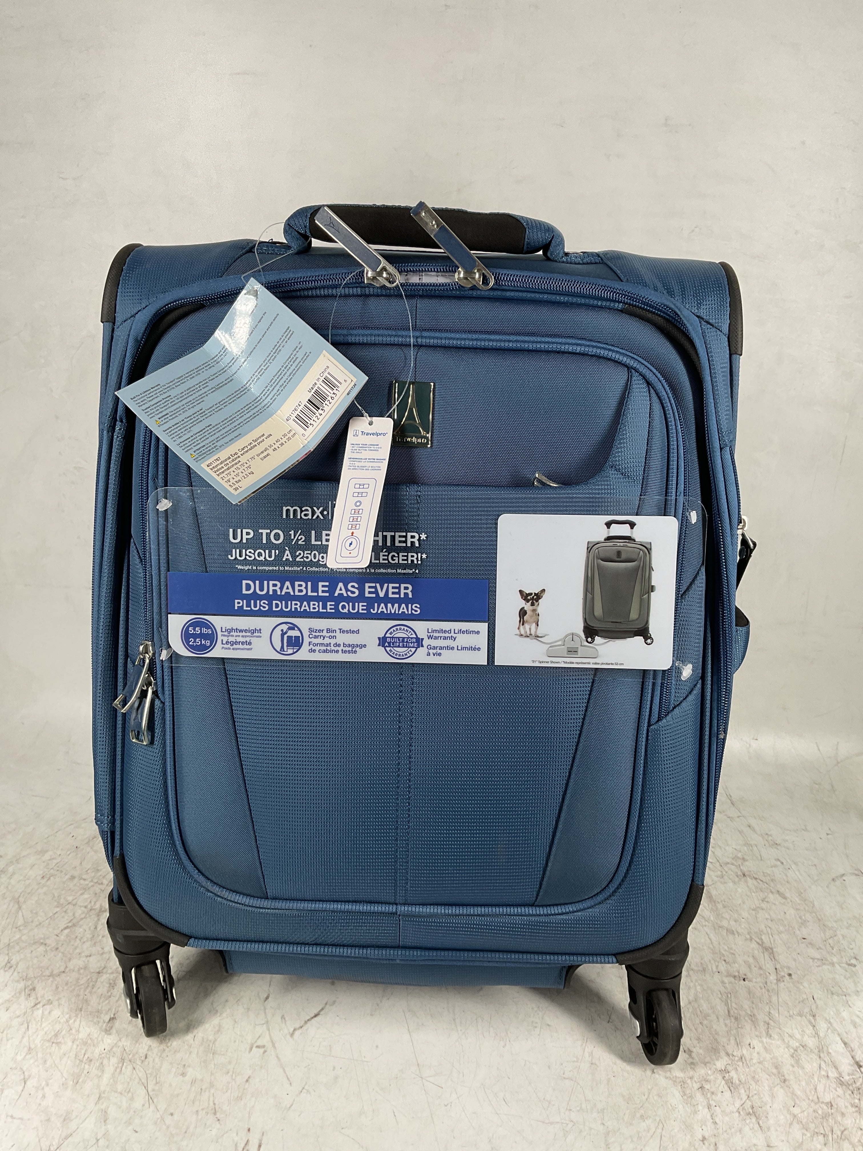 Travelpro Maxlite 5 Softside Expandable Luggage with 4 Spinner Wheels, Lightweight Suitcase, Men and Women ( Ensign Blue , Carry-on 19-Inch ) Ensign Blue Carry On 19 Inch U8