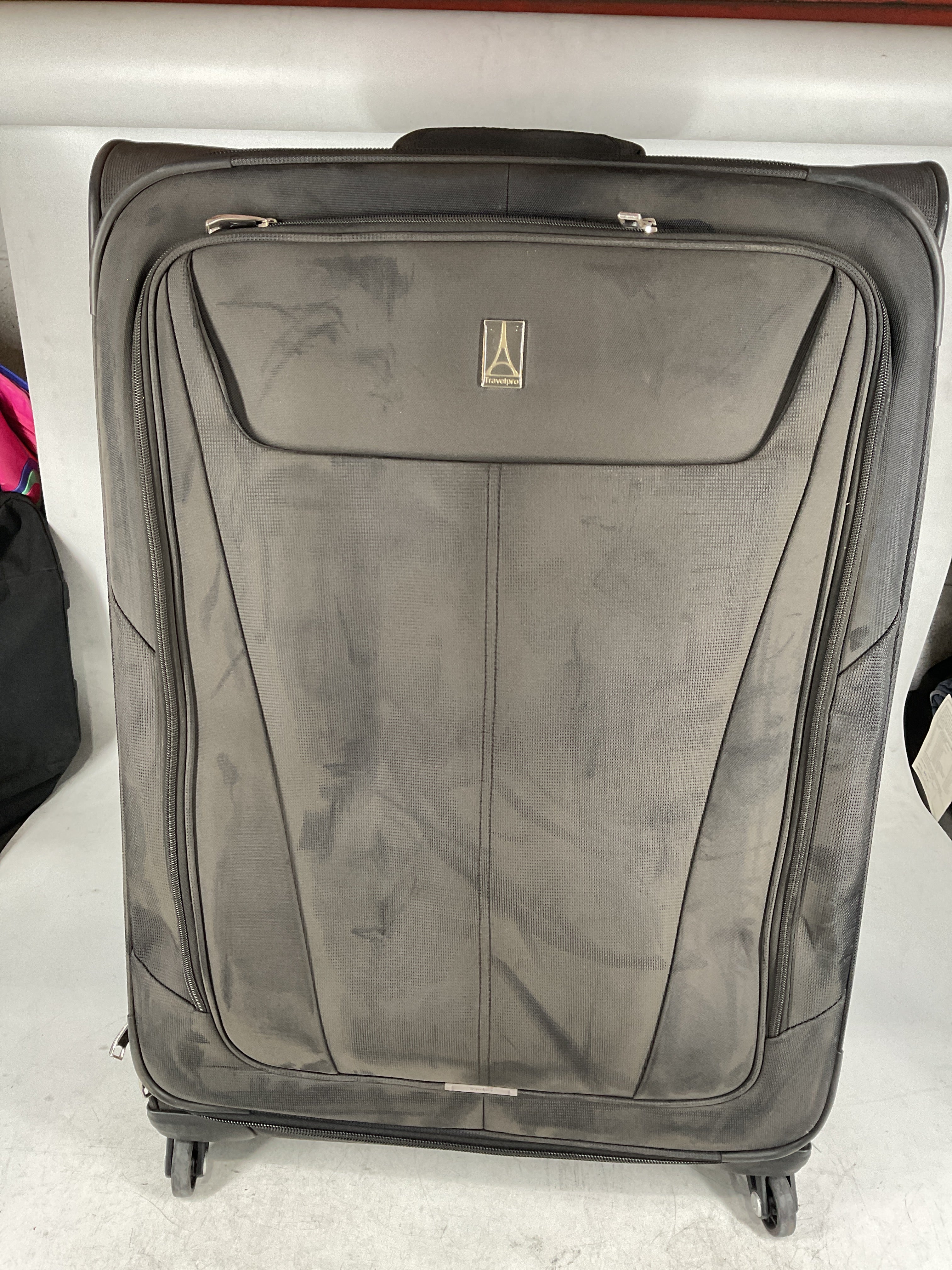 Travelpro Maxlite 5 Softside Expandable Luggage with 4 Spinner Wheels, Lightweight Suitcase, Men and Women Black Checked Large 29 Inch U28