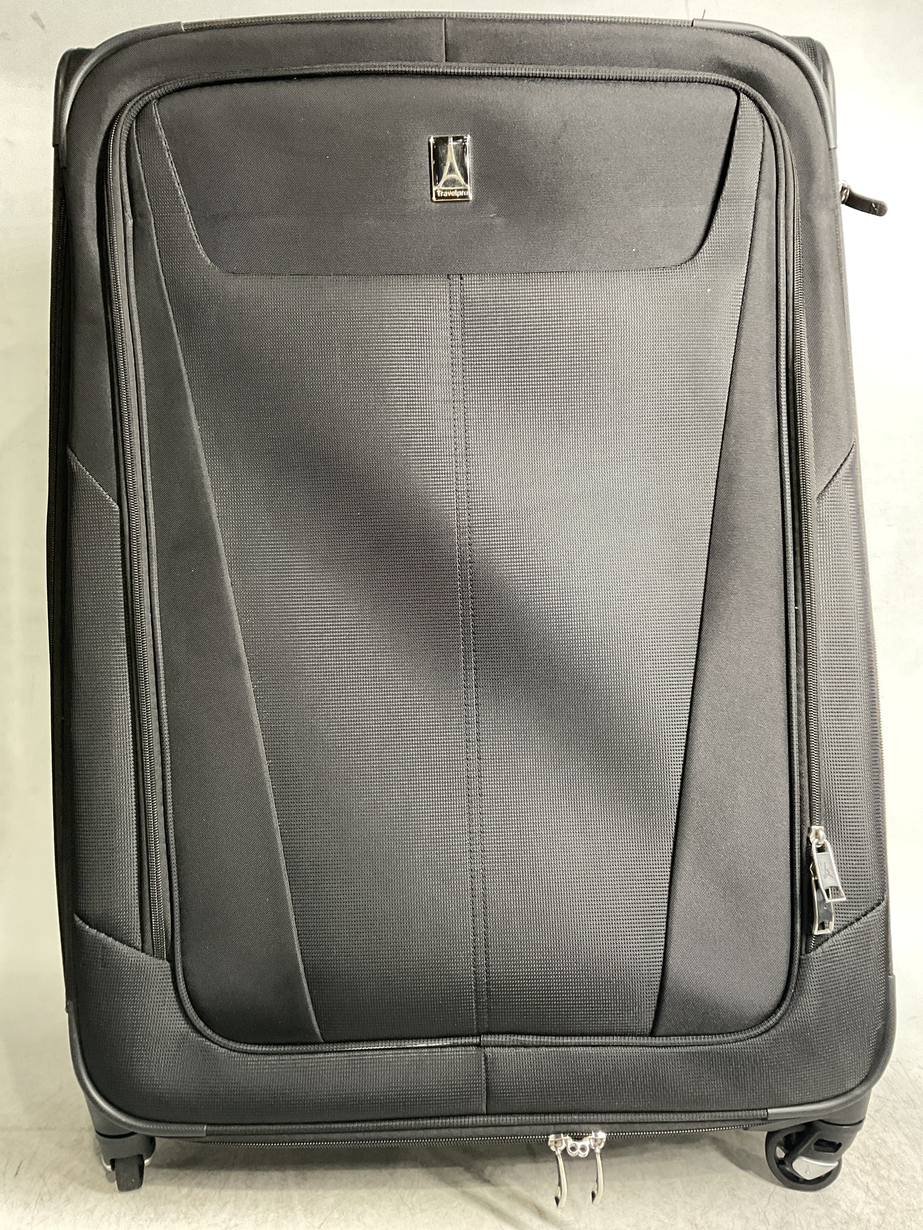 Travelpro Maxlite 5 Softside Expandable Luggage with 4 Spinner Wheels, Lightweight Suitcase, Men and Women ( Black , Checked-Large 29-Inch ) Black Checked Large 29 Inch U32