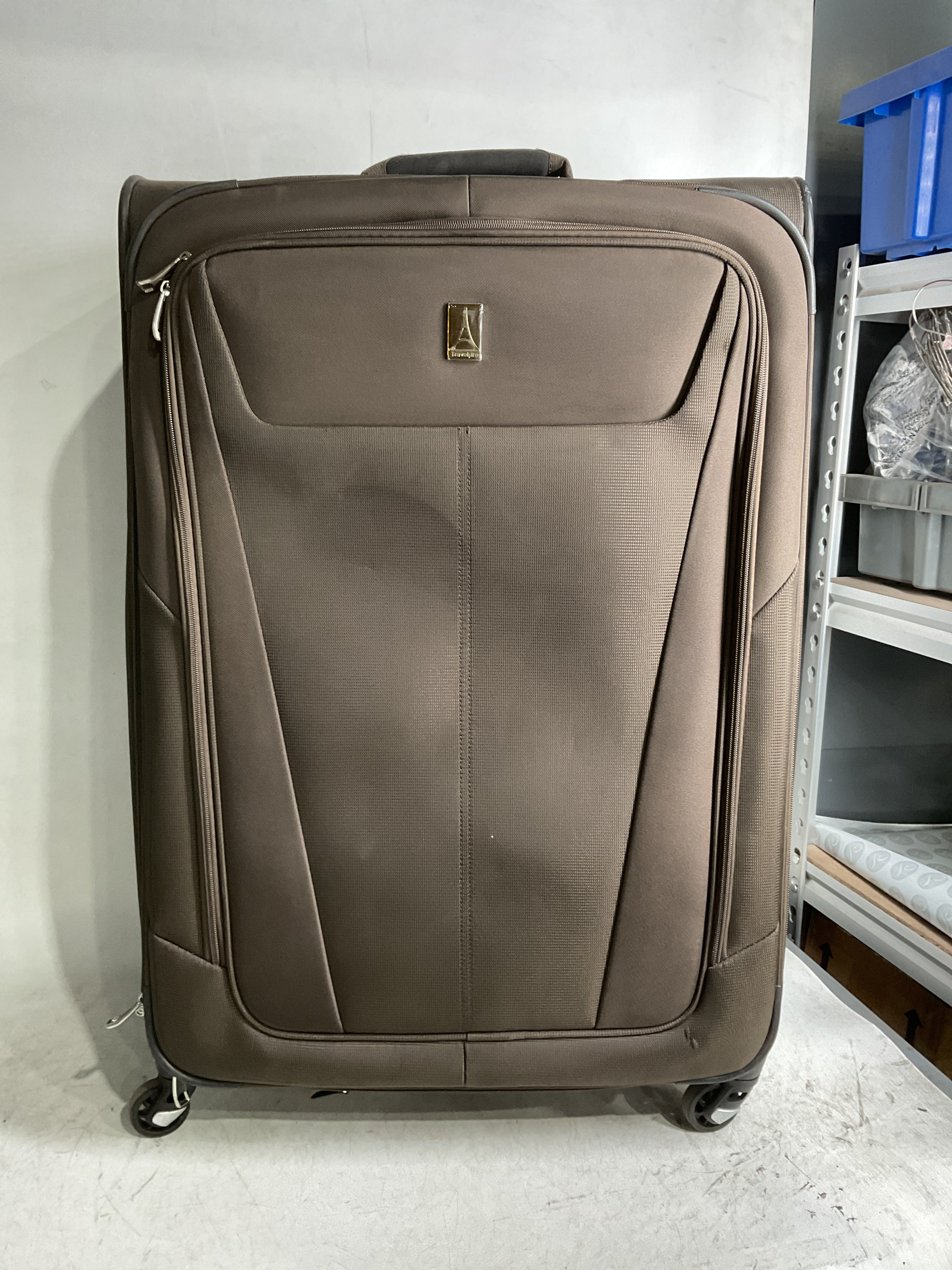 Travelpro Maxlite 5 Softside Expandable Luggage with 4 Spinner Wheels, Lightweight Suitcase, Men and Women ( Mocha , Checked-Large 29-Inch ) Mocha Checked Large 29 Inch U19