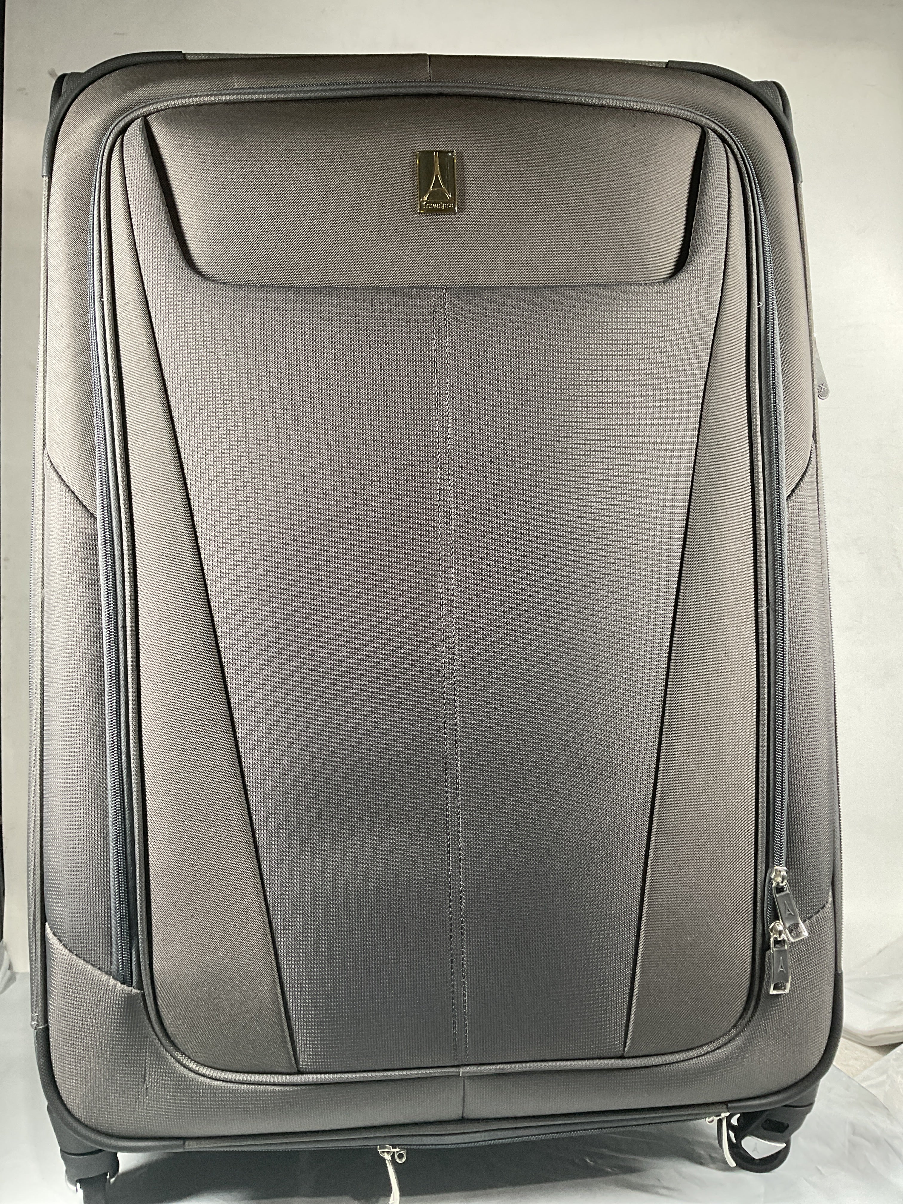 Travelpro Maxlite 5 Softside Expandable Luggage with 4 Spinner Wheels, Lightweight Suitcase, Men and Women ( Shadow Grey , Checked-Large 29-Inch ) Shadow Grey Checked Large 29 Inch U12