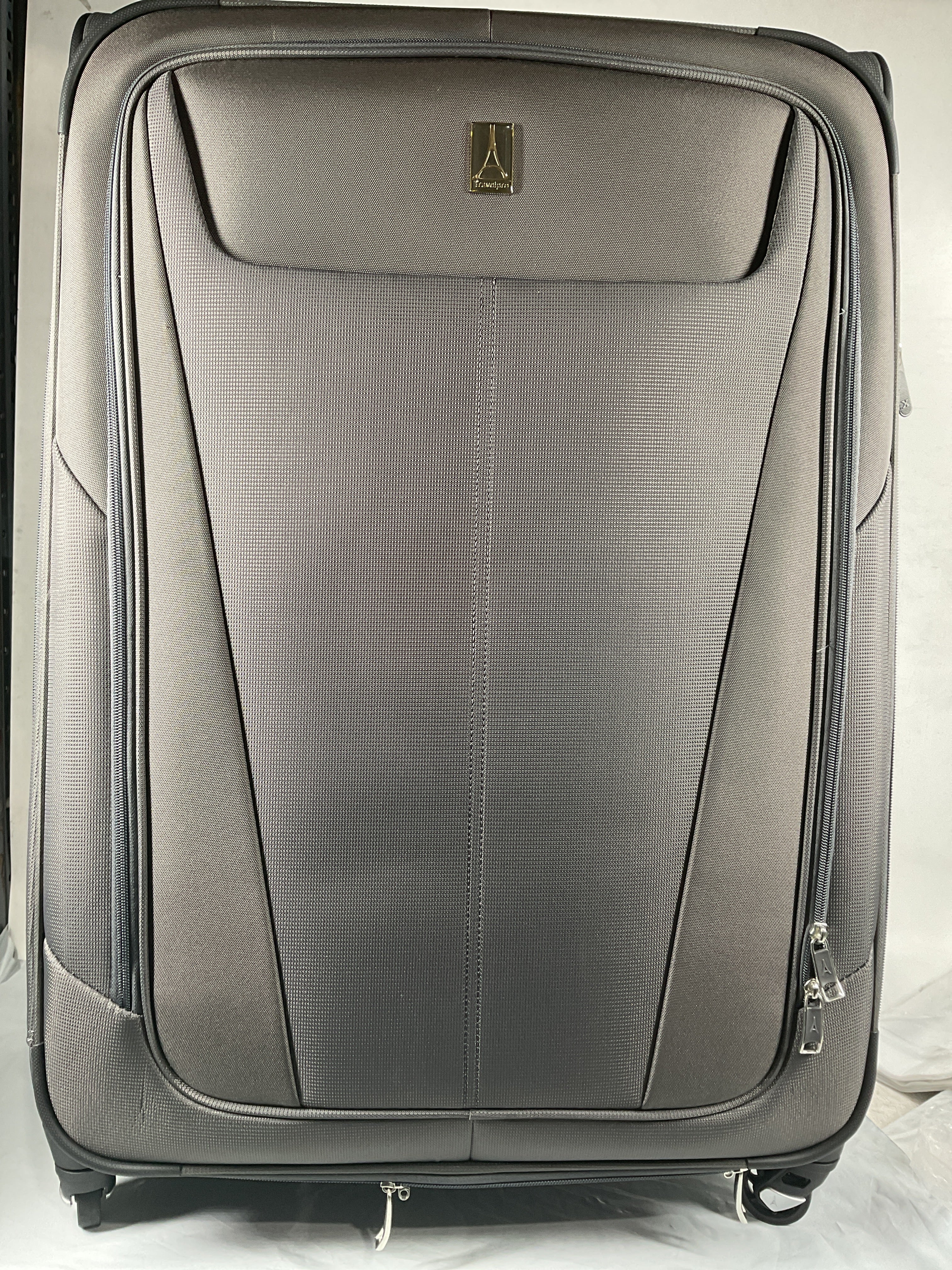 Travelpro Maxlite 5 Softside Expandable Luggage with 4 Spinner Wheels, Lightweight Suitcase, Men and Women ( Shadow Grey , Checked-Large 29-Inch ) Shadow Grey Checked Large 29 Inch U12