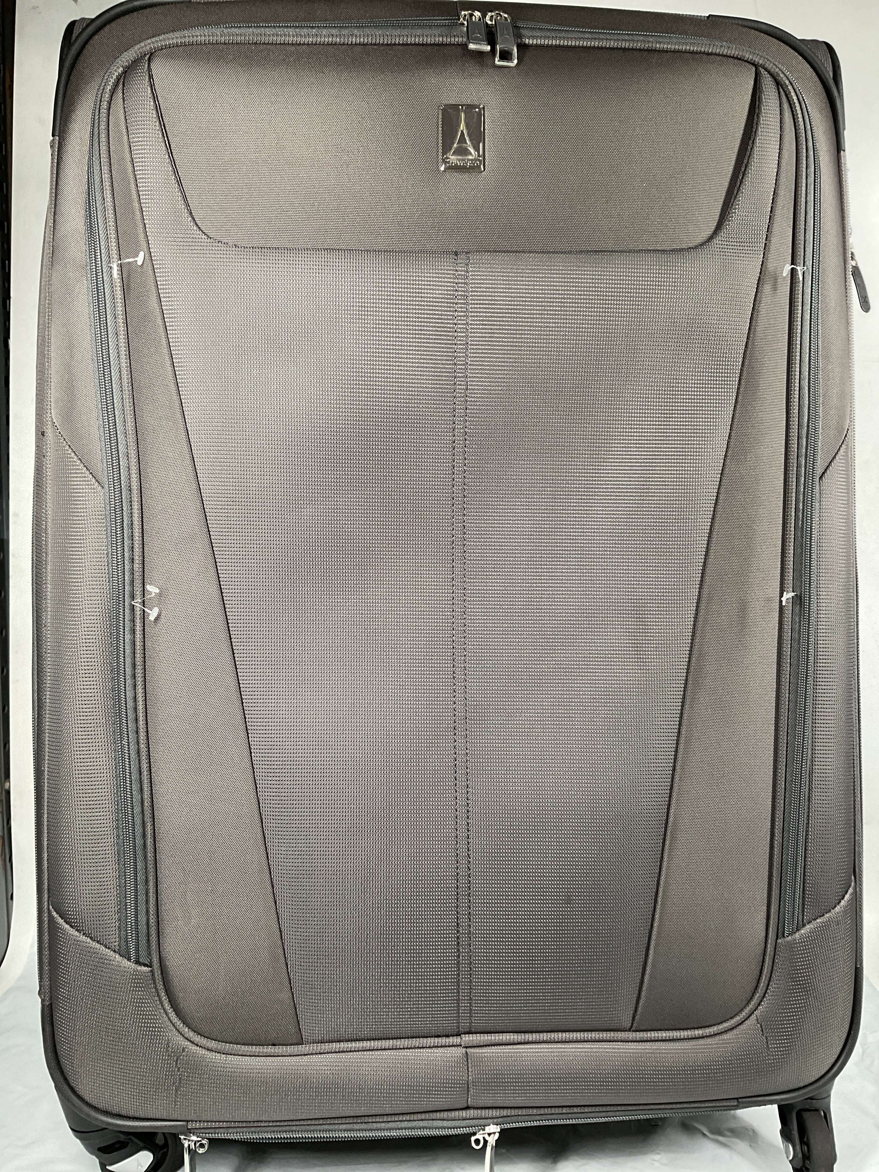 Travelpro Maxlite 5 Softside Expandable Luggage with 4 Spinner Wheels, Lightweight Suitcase, Men and Women ( Shadow Grey , Checked-Large 29-Inch ) Shadow Grey Checked Large 29 Inch U16