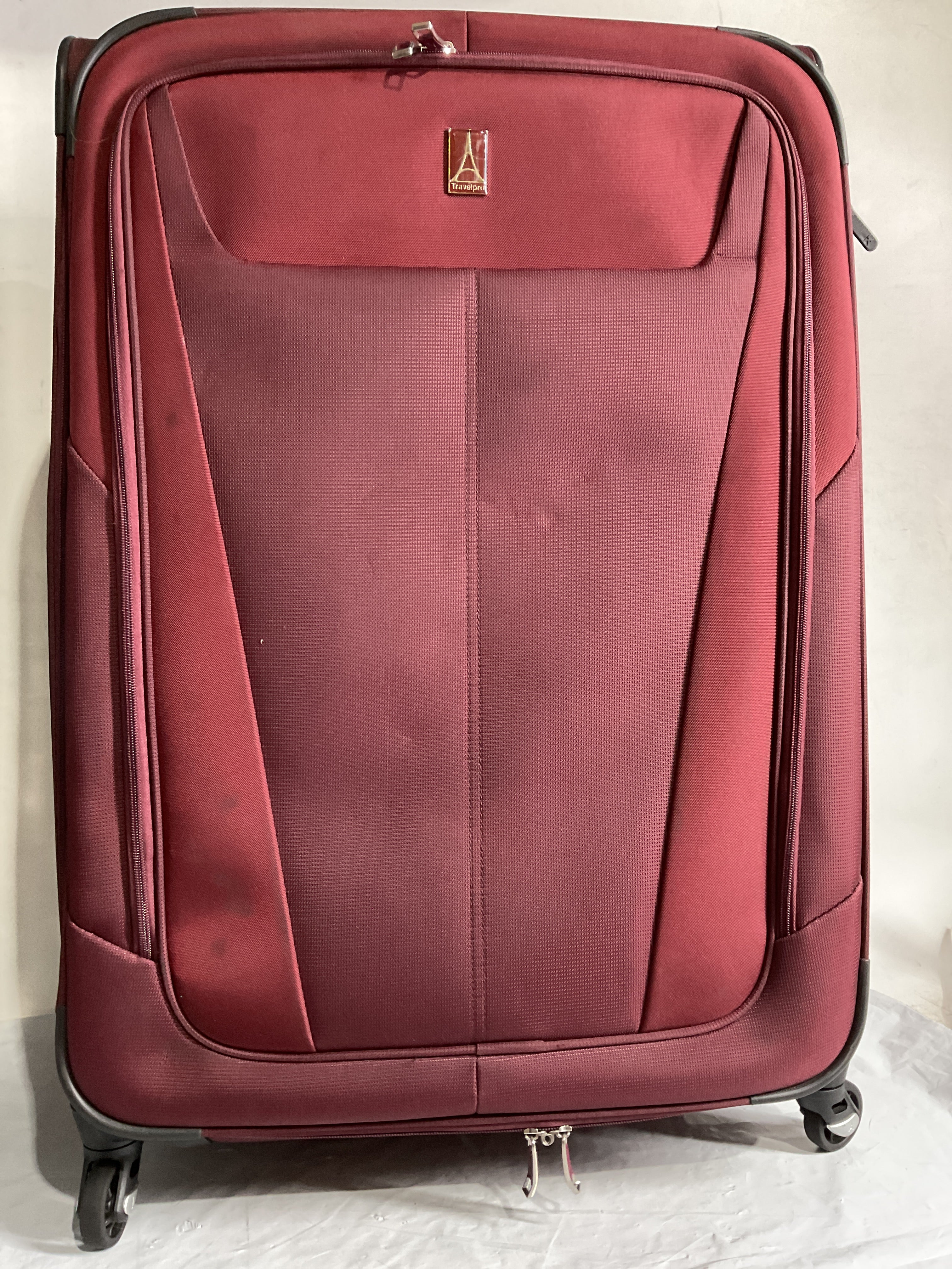 Travelpro Maxlite 5 Softside Expandable Luggage with 4 Spinner Wheels, Lightweight Suitcase, Men and Women ( Burgundy , Checked-Large 29-Inch ) Burgundy Checked Large 29 Inch U32