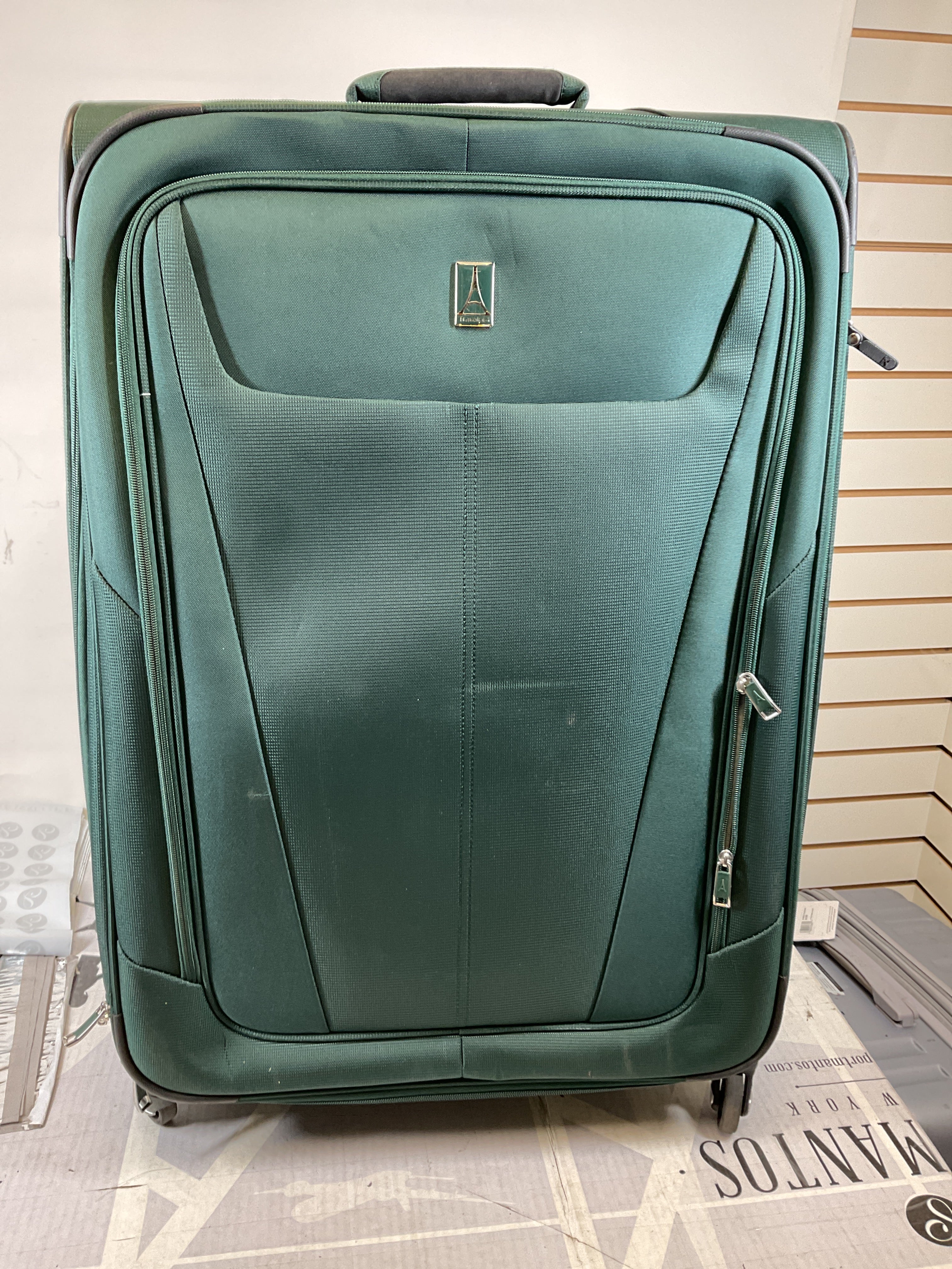 Travelpro Maxlite 5 Softside Expandable Luggage with 4 Spinner Wheels, Lightweight Suitcase, Men and Women ( Green Forest , Checked-Large 29-Inch ) Green Forest Checked Large 29 Inch U21