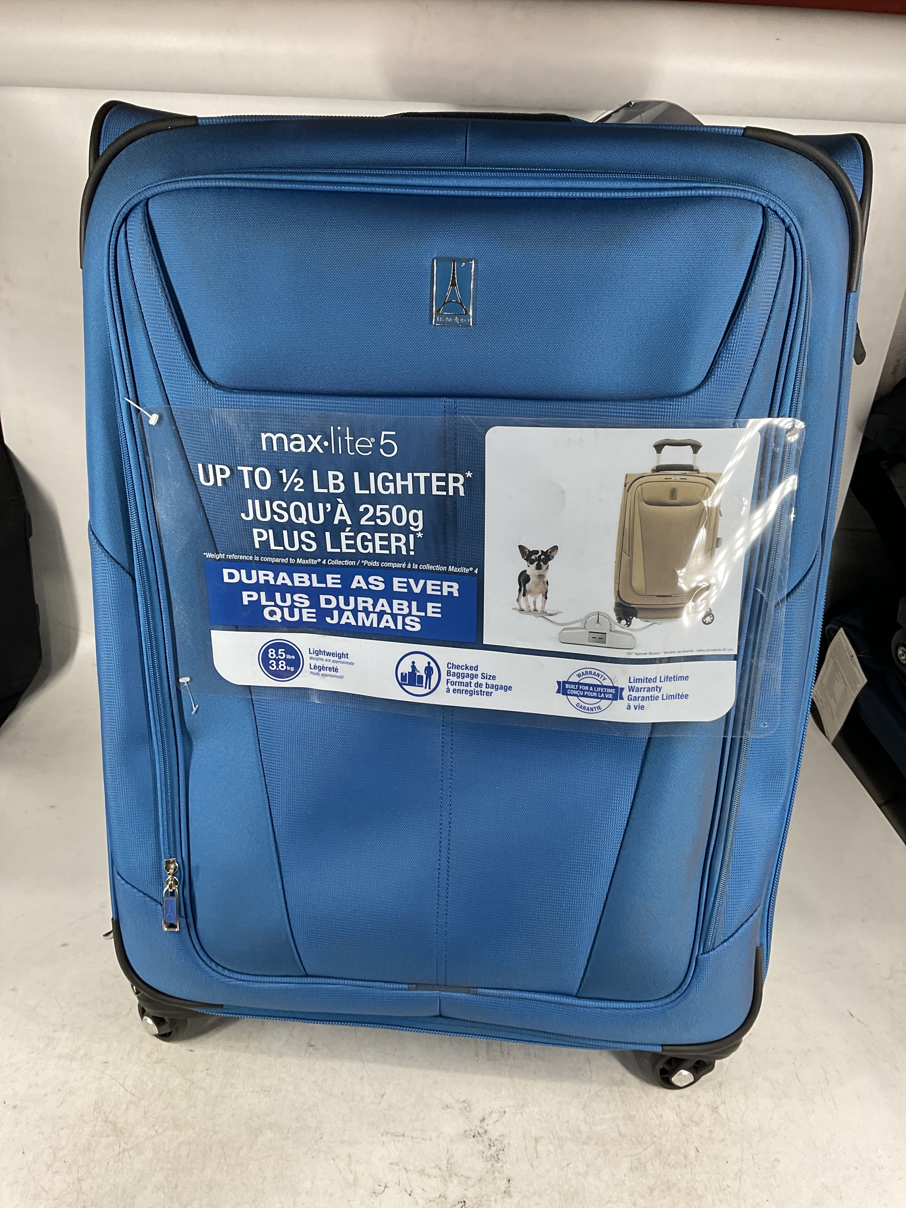 Travelpro Maxlite 5 Softside Expandable Luggage with 4 Spinner Wheels, Lightweight Suitcase, Men and Women Azure Blue Checked Large 29 Inch U1