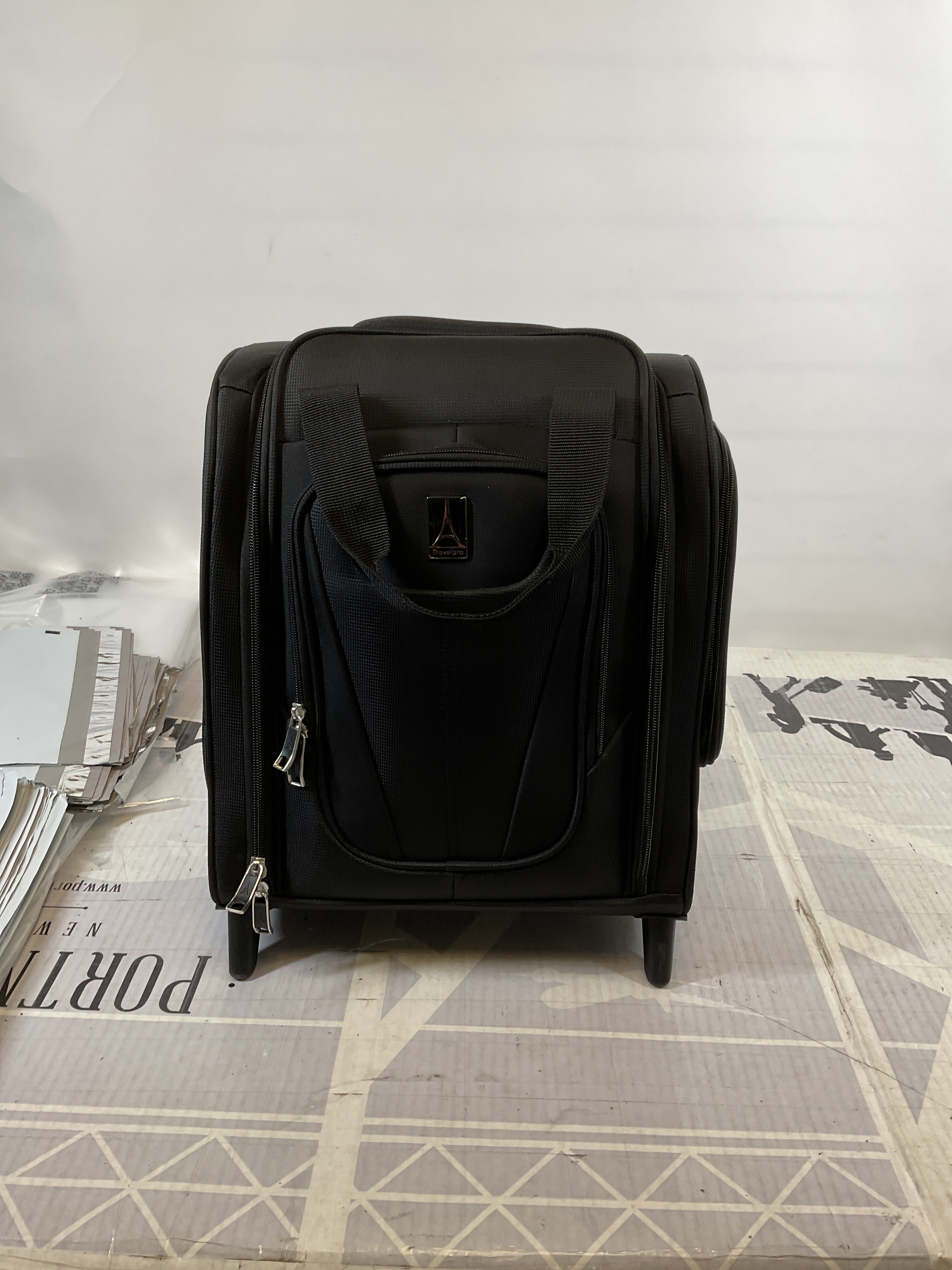 Travelpro Luggage Maxlite 5 Softside Lightweight Rolling Underseat Compact Carry on Upright 2 Wheel Bag, Men and Women ( Black , 15-Inch ) Black 15 Inch U31
