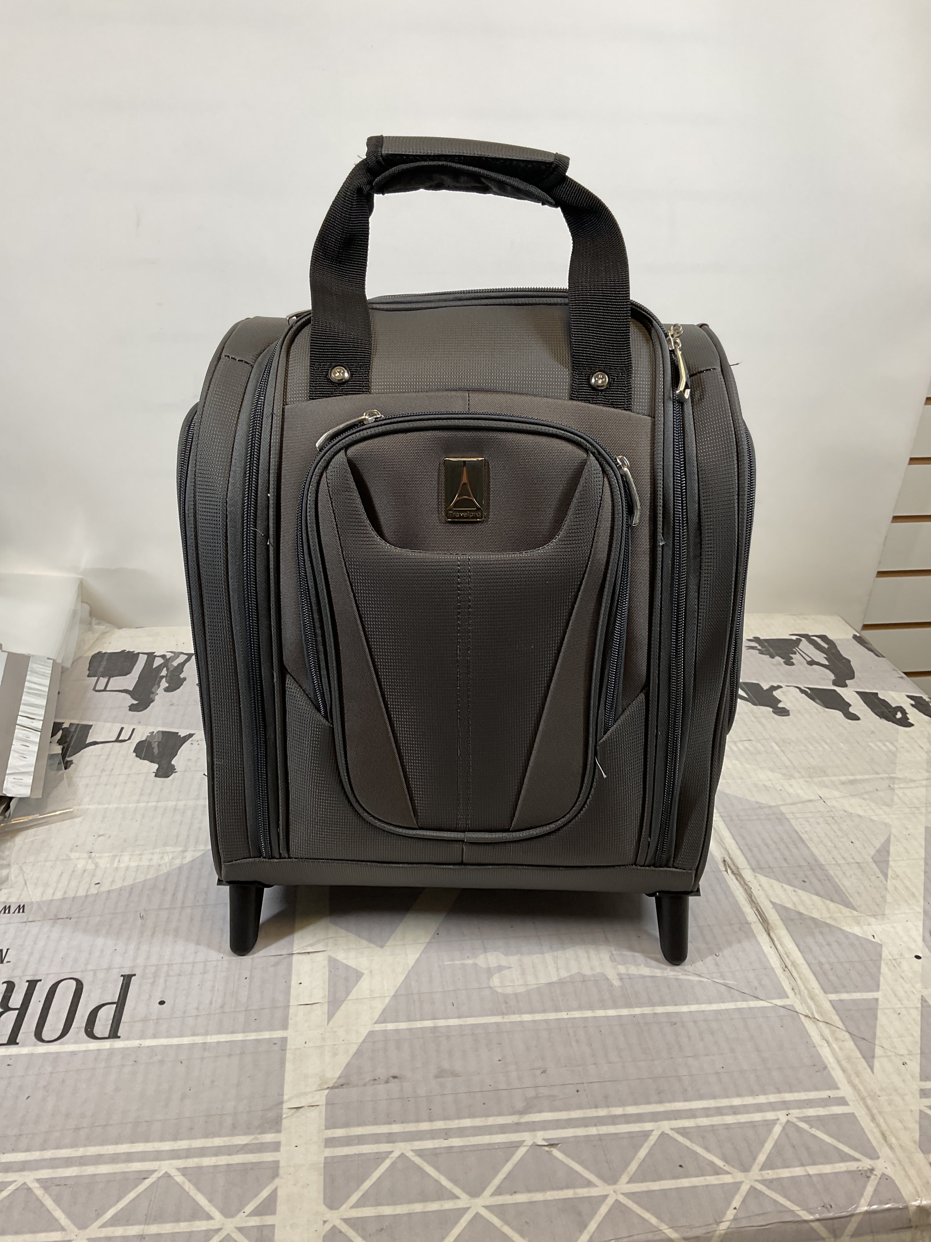 Travelpro Luggage Maxlite 5 Softside Lightweight Rolling Underseat Compact Carry on Upright 2 Wheel Bag, Men and Women ( Shadow Grey , 15-Inch ) Shadow Grey 15 Inch U16
