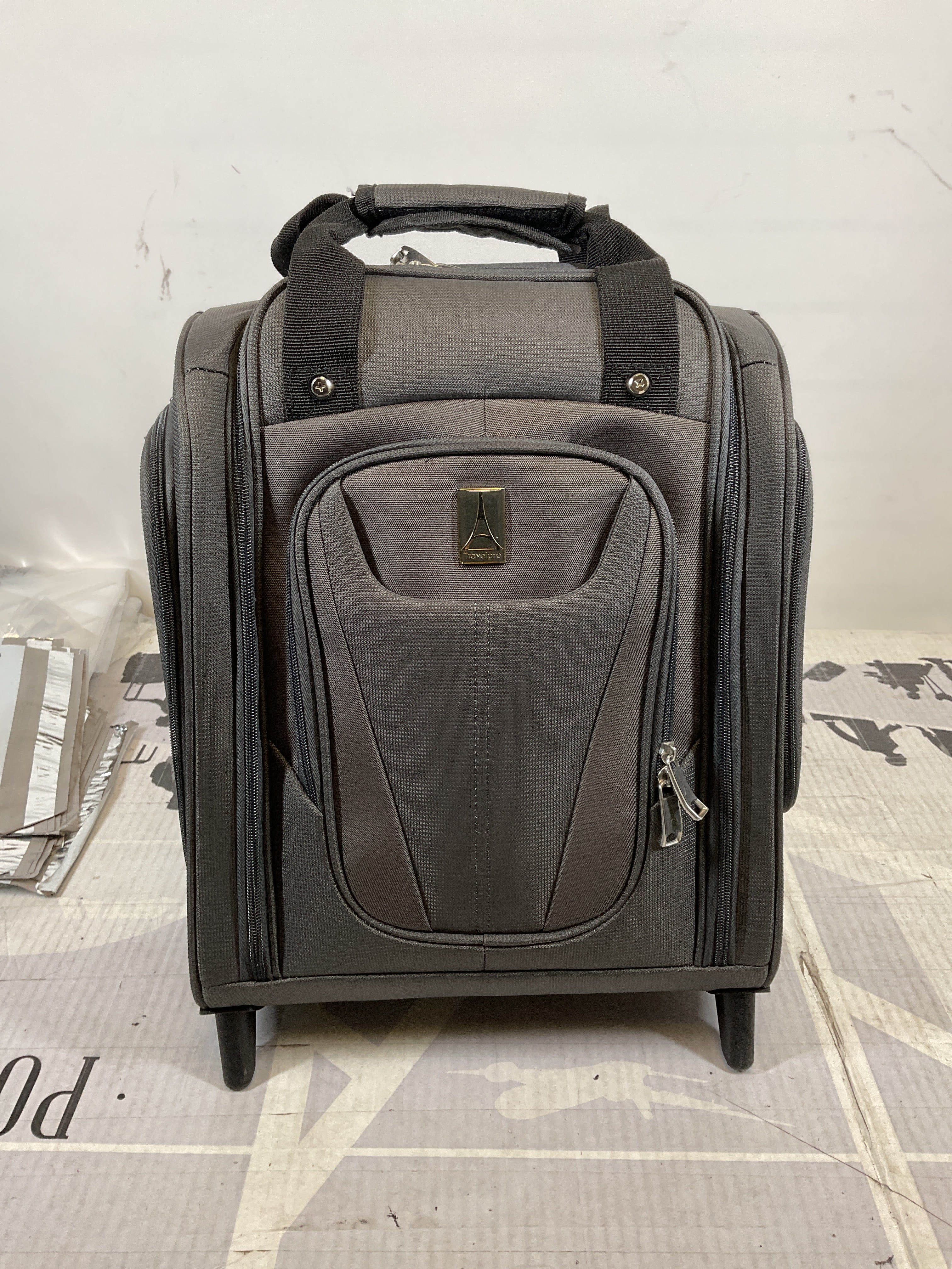 Travelpro Luggage Maxlite 5 Softside Lightweight Rolling Underseat Compact Carry on Upright 2 Wheel Bag, Men and Women ( Shadow Grey , 15-Inch ) Shadow Grey 15 Inch U17