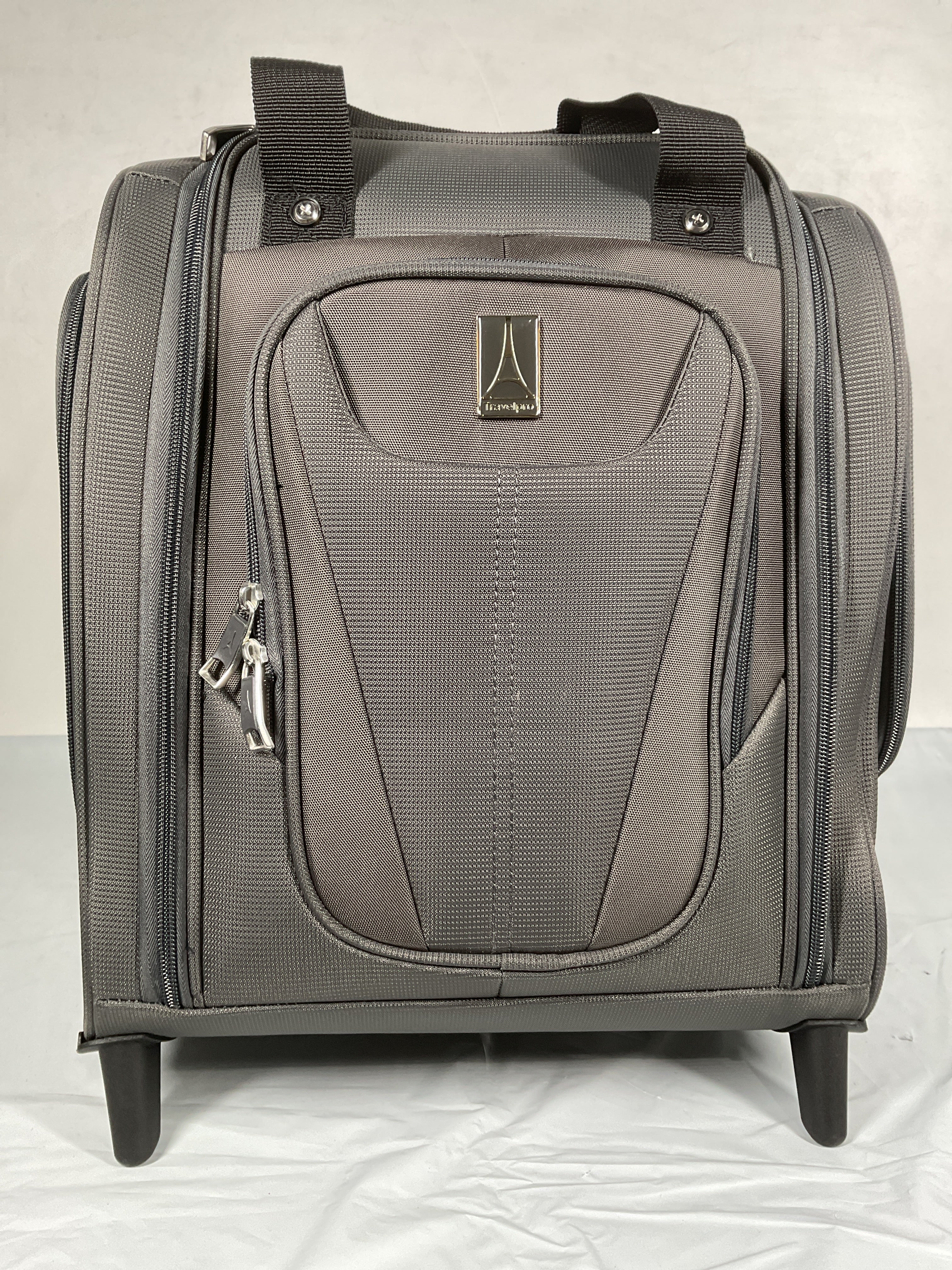 Travelpro Luggage Maxlite 5 Softside Lightweight Rolling Underseat Compact Carry on Upright 2 Wheel Bag, Men and Women ( Shadow Grey , 15-Inch ) Shadow Grey 15 Inch U7