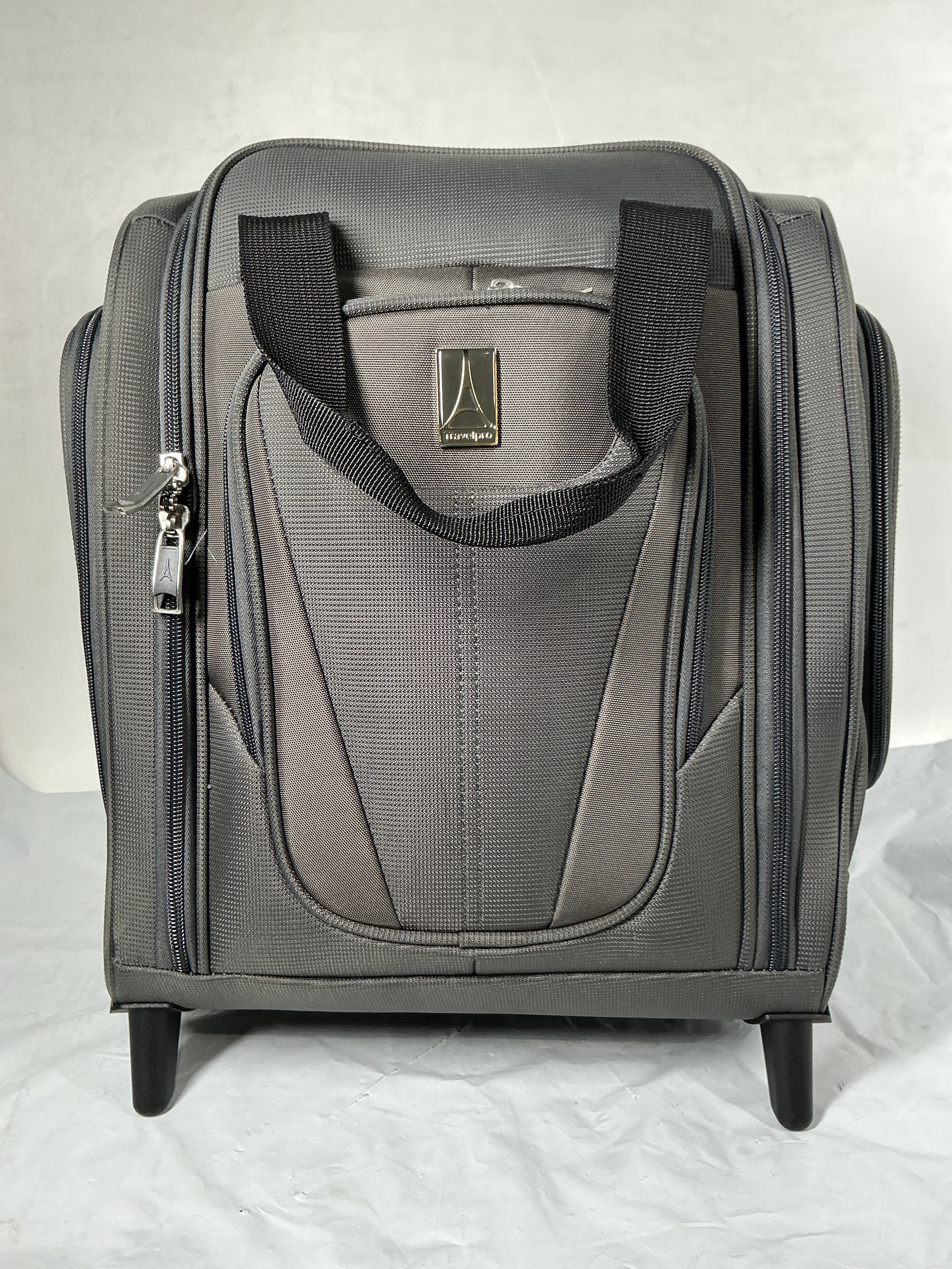 Travelpro Luggage Maxlite 5 Softside Lightweight Rolling Underseat Compact Carry on Upright 2 Wheel Bag, Men and Women ( Shadow Grey , 15-Inch ) Shadow Grey 15 Inch U8