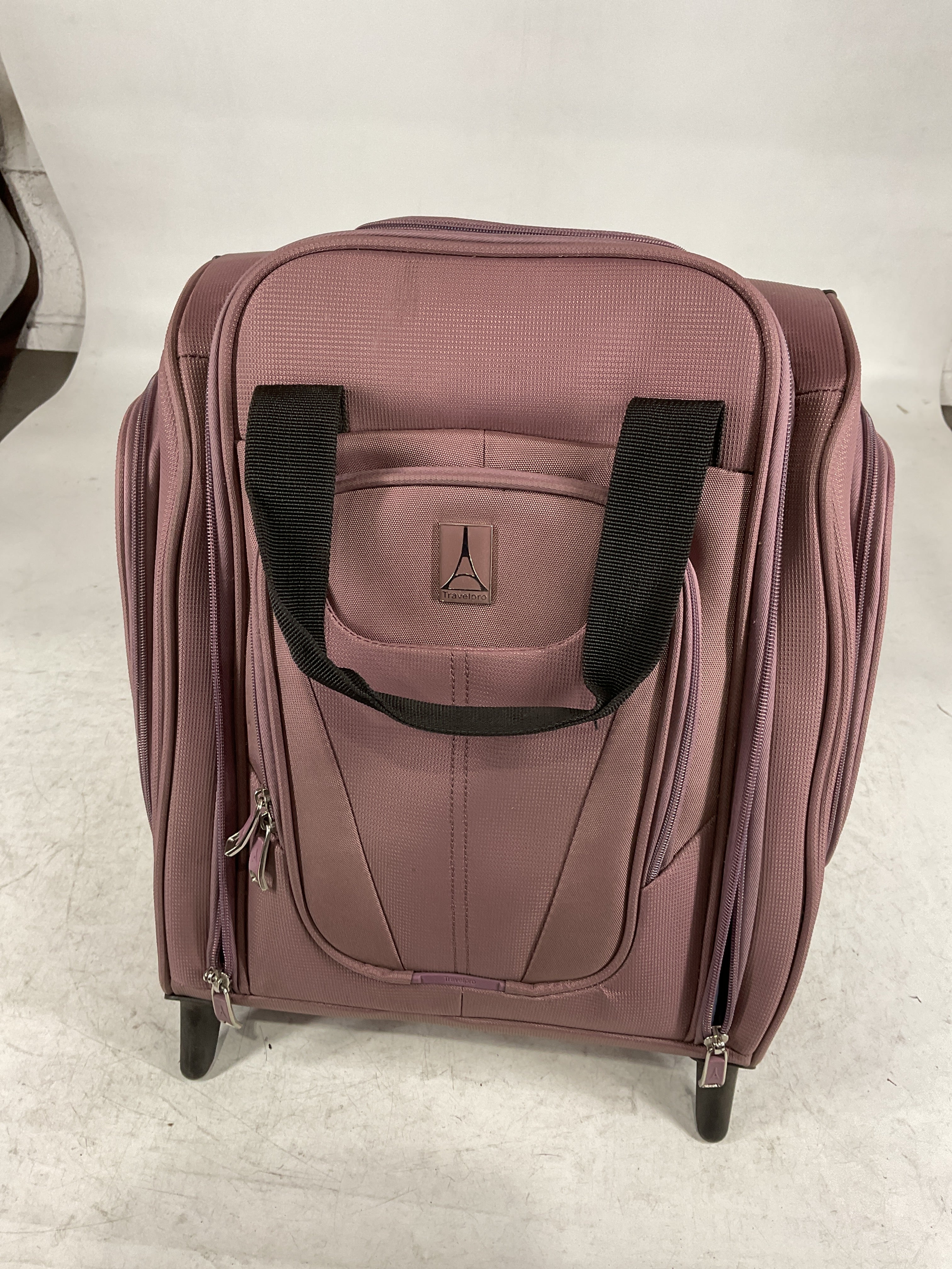 Travelpro Luggage Maxlite 5 Softside Lightweight Rolling Underseat Compact Carry on Upright 2 Wheel Bag, Men and Women U6