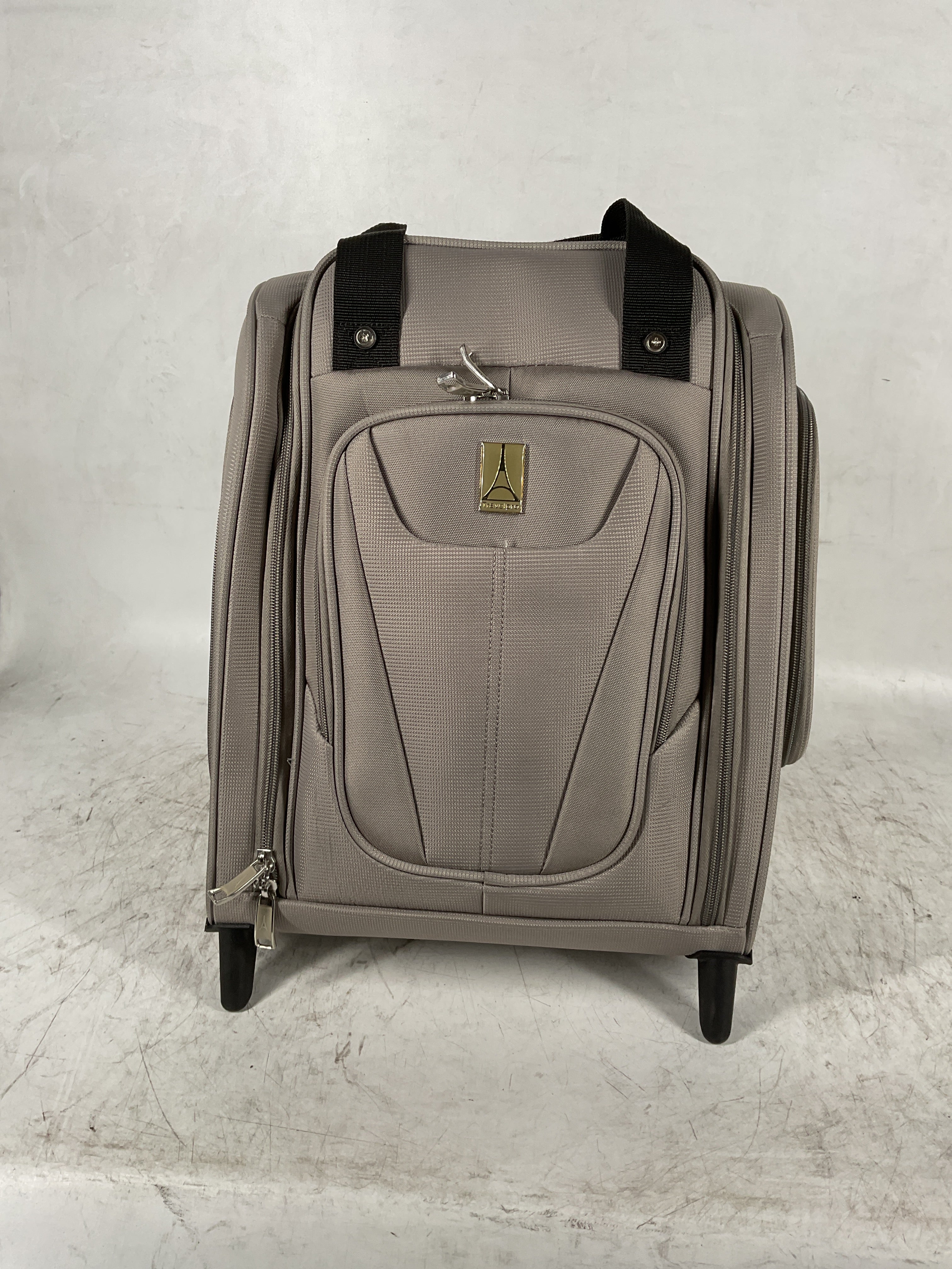 Travelpro Luggage Maxlite 5 Softside Lightweight Rolling Underseat Compact Carry on Upright 2 Wheel Bag, Men and Women ( Champagne , 15-Inch ) Champagne 15 Inch U2