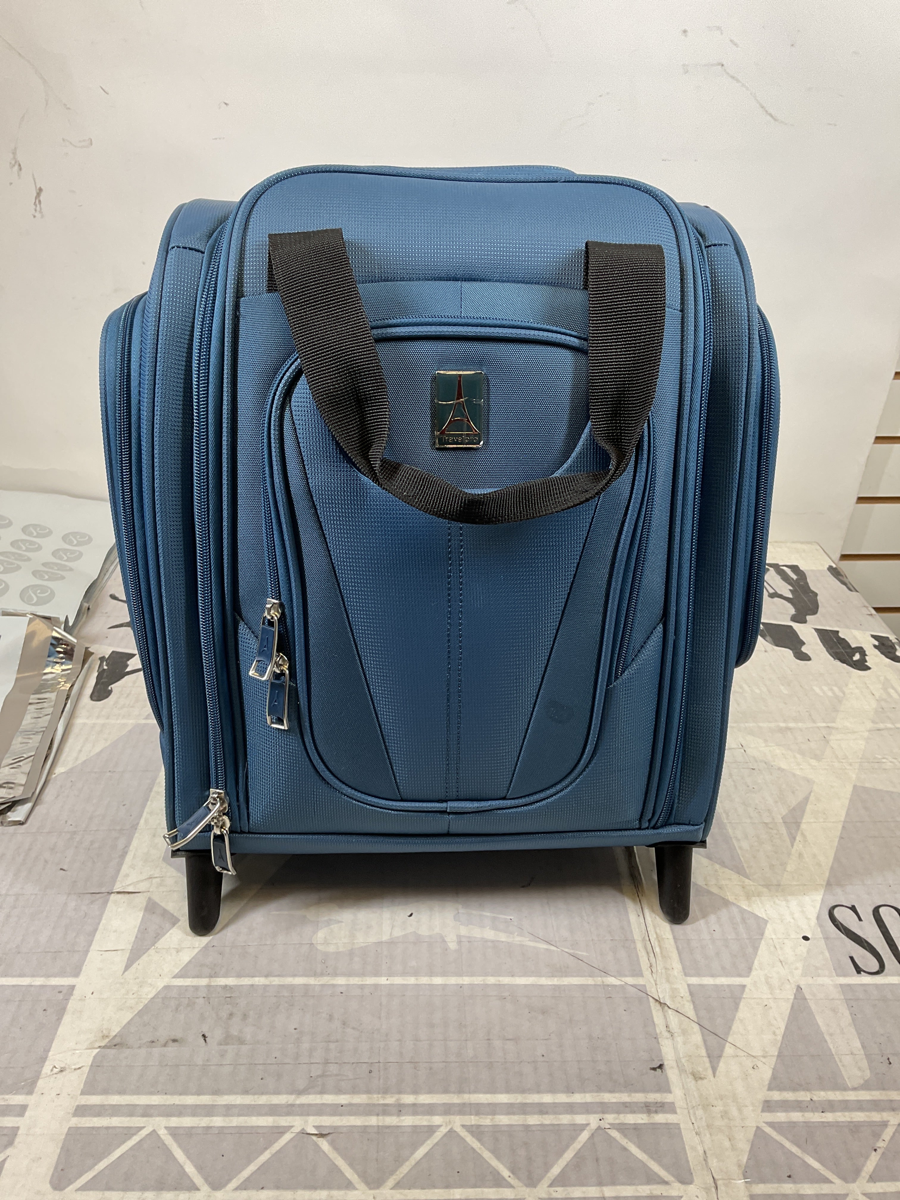 Travelpro Luggage Maxlite 5 Softside Lightweight Rolling Underseat Compact Carry on Upright 2 Wheel Bag, Men and Women ( Ensign Blue , 15-Inch ) Ensign Blue 15 Inch U21