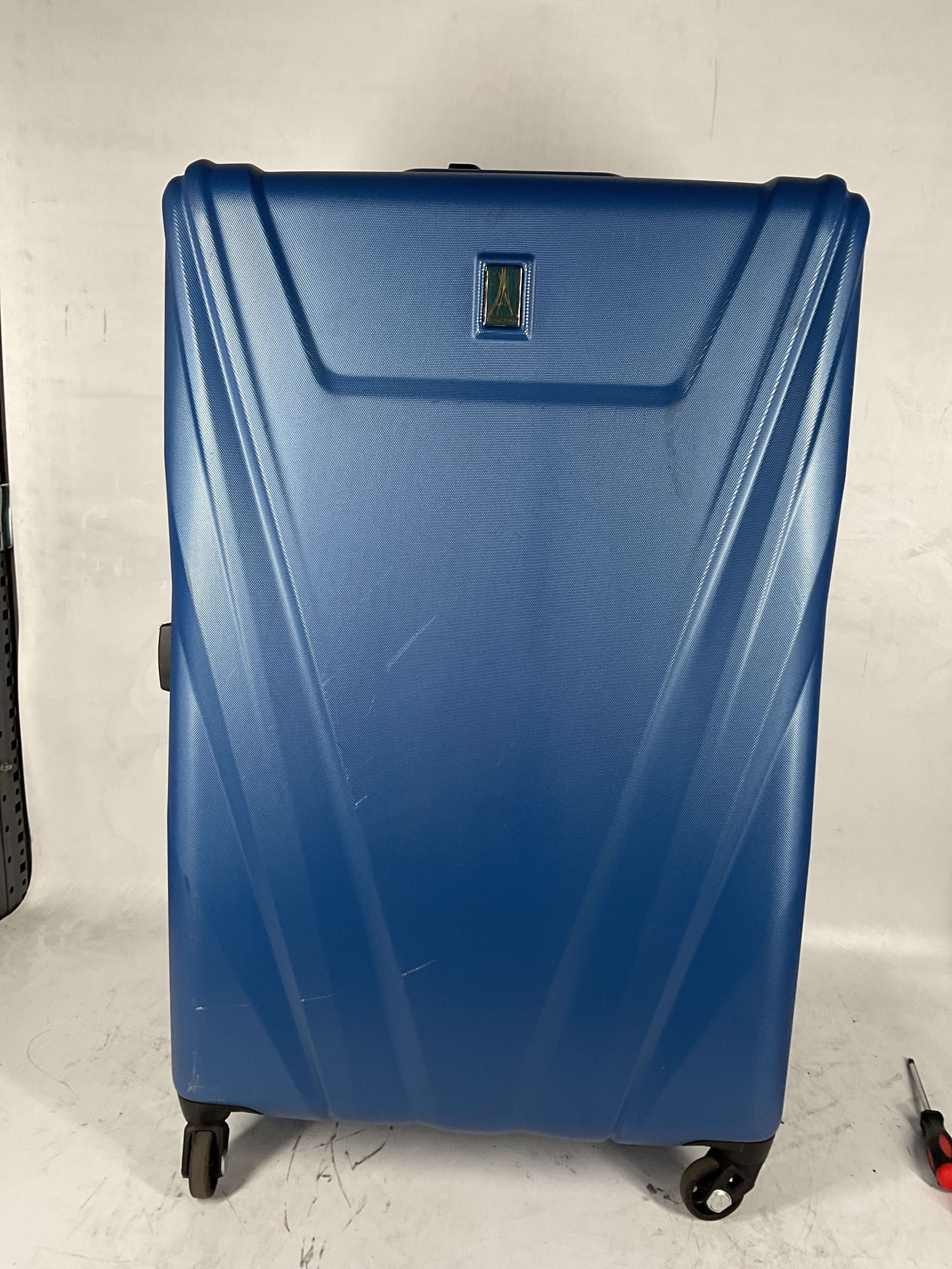 Travelpro Maxlite 5 Hardside Spinner Wheel Luggage Azure Blue Checked Large 29 Inch U1