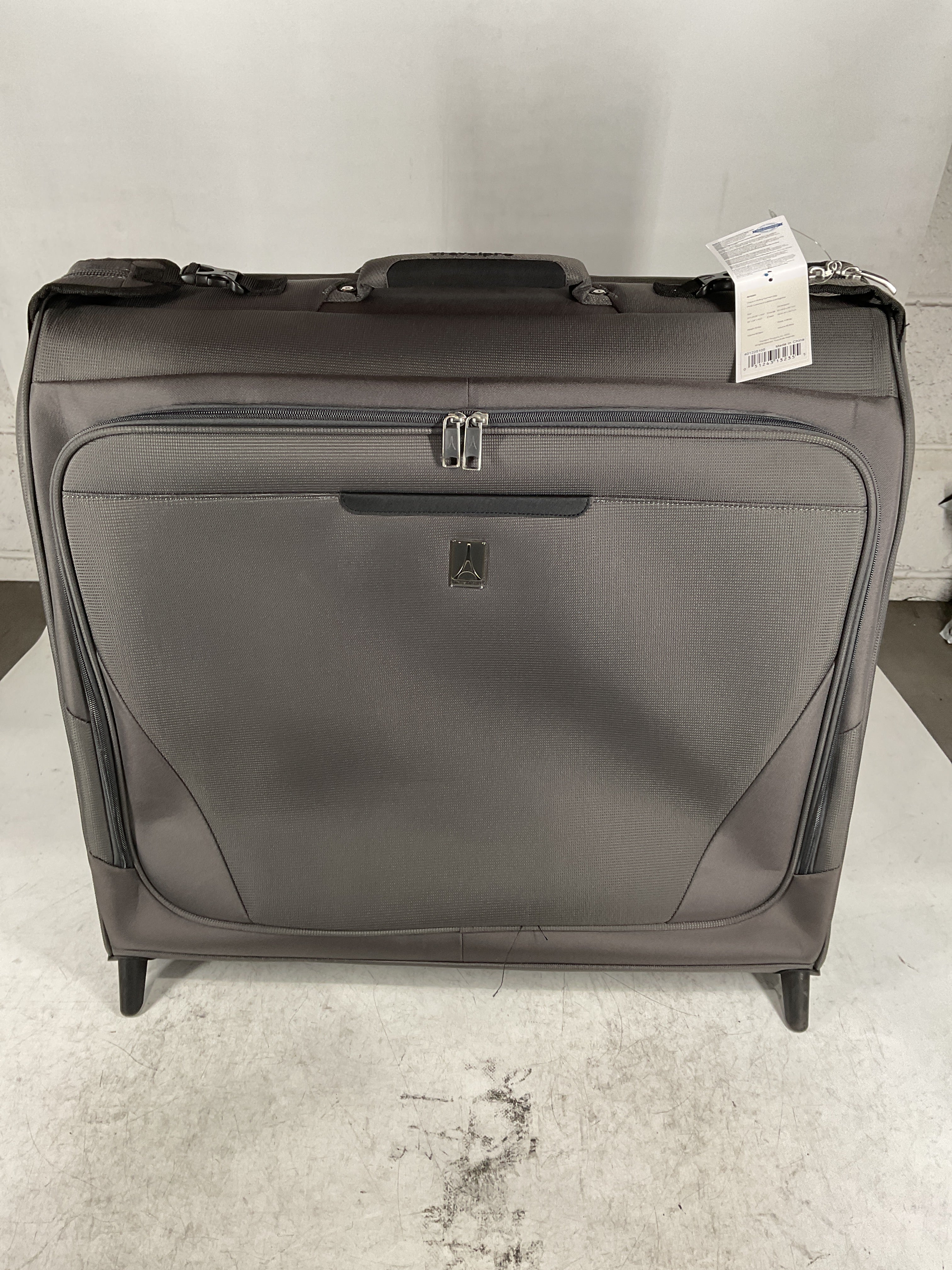 Travelpro Maxlite Lightweight Check-in Upright 2-Wheel Rolling Garment Bag, Men and Women, Business, Travel U1