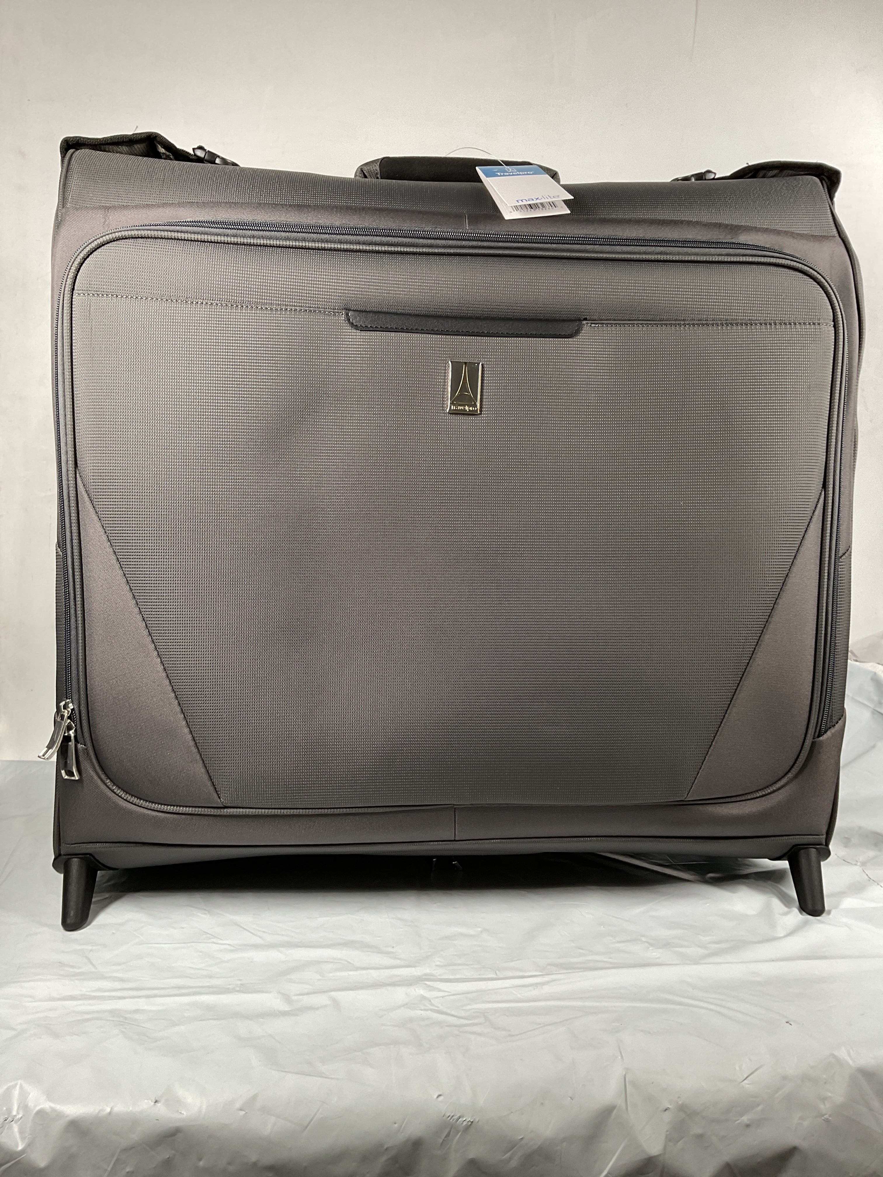 Travelpro Maxlite Lightweight Check-in Upright 2-Wheel Rolling Garment Bag, Men and Women, Business, Travel ( Shadow Grey , 24-Inch ) Shadow Grey 24 Inch U19