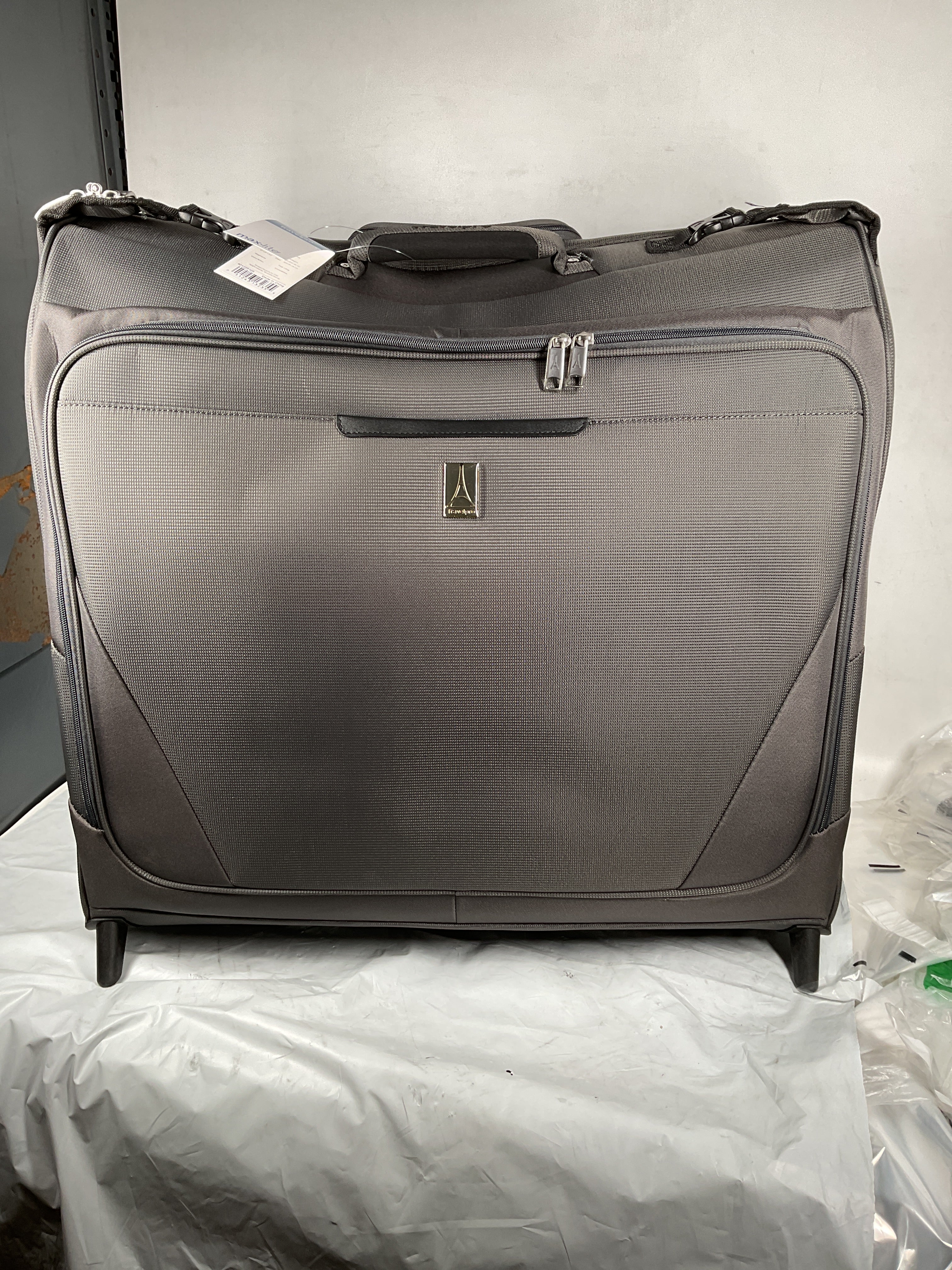 Travelpro Maxlite Lightweight Check-in Upright 2-Wheel Rolling Garment Bag, Men and Women, Business, Travel ( Shadow Grey , 24-Inch ) Shadow Grey 24 Inch U20