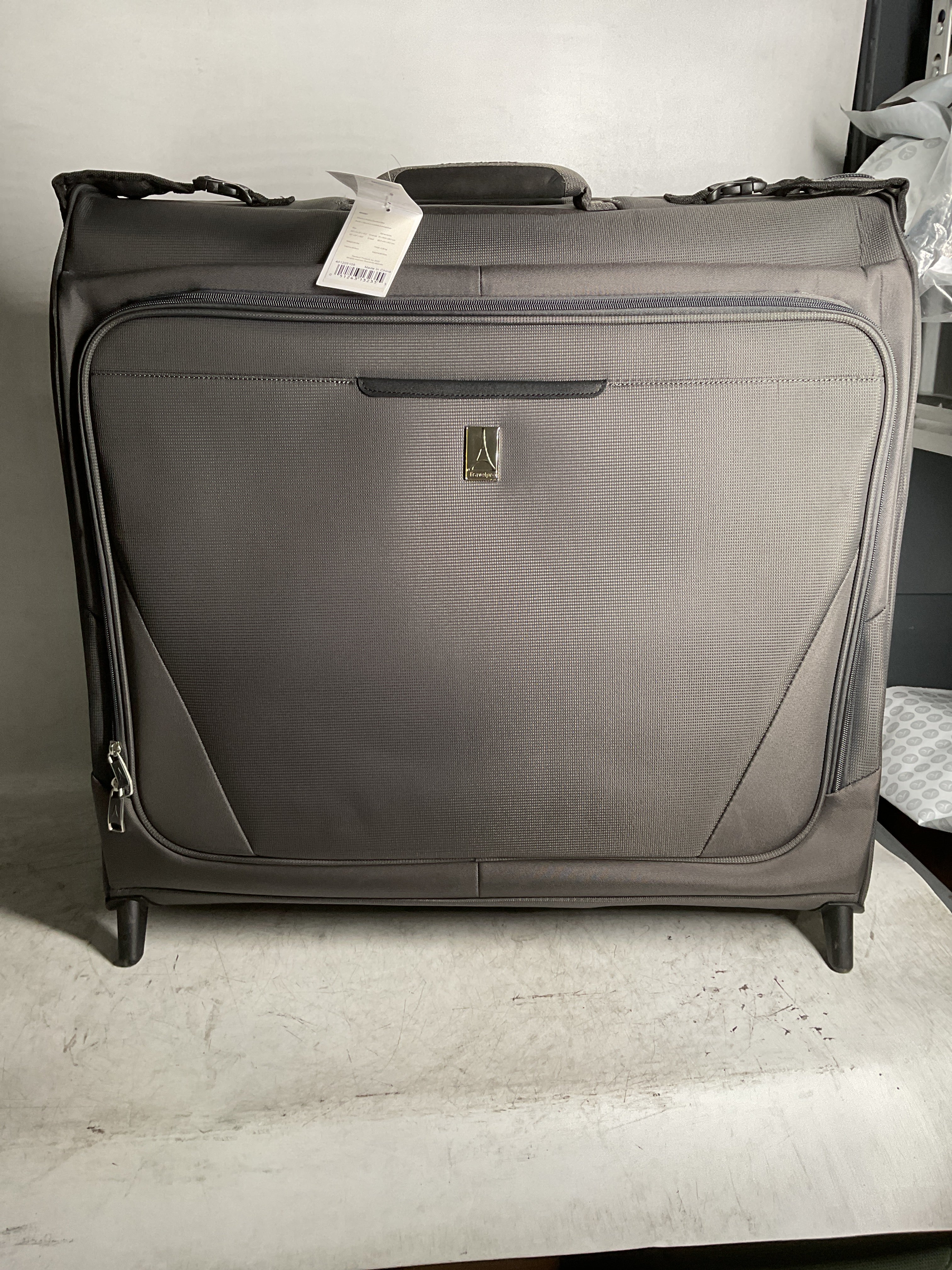Travelpro Maxlite Lightweight Check-in Upright 2-Wheel Rolling Garment Bag, Men and Women, Business, Travel ( Shadow Grey , 24-Inch ) Shadow Grey 24 Inch U9