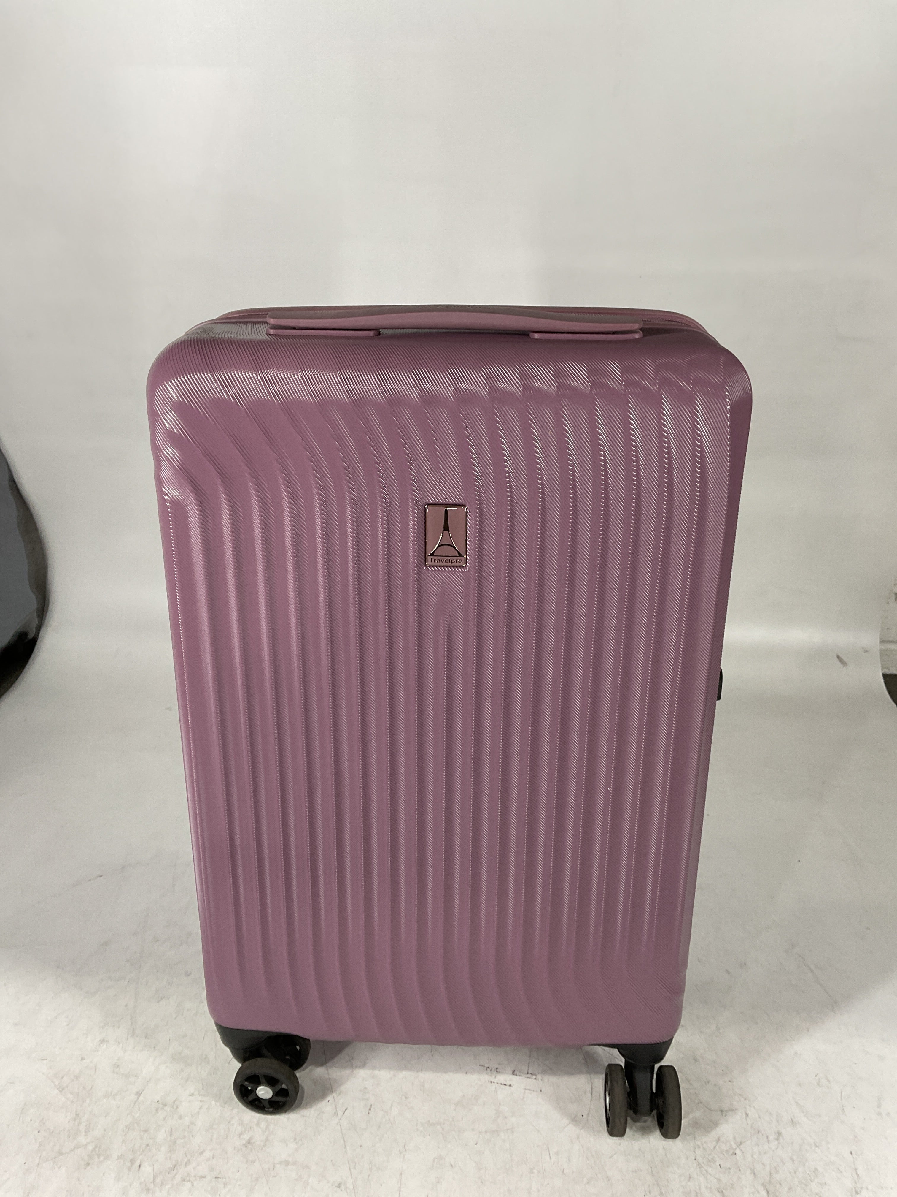 Travelpro Maxlite Air Hardside Expandable Luggage, 8 Spinner Wheels, Lightweight Hard Shell Polycarbonate U5