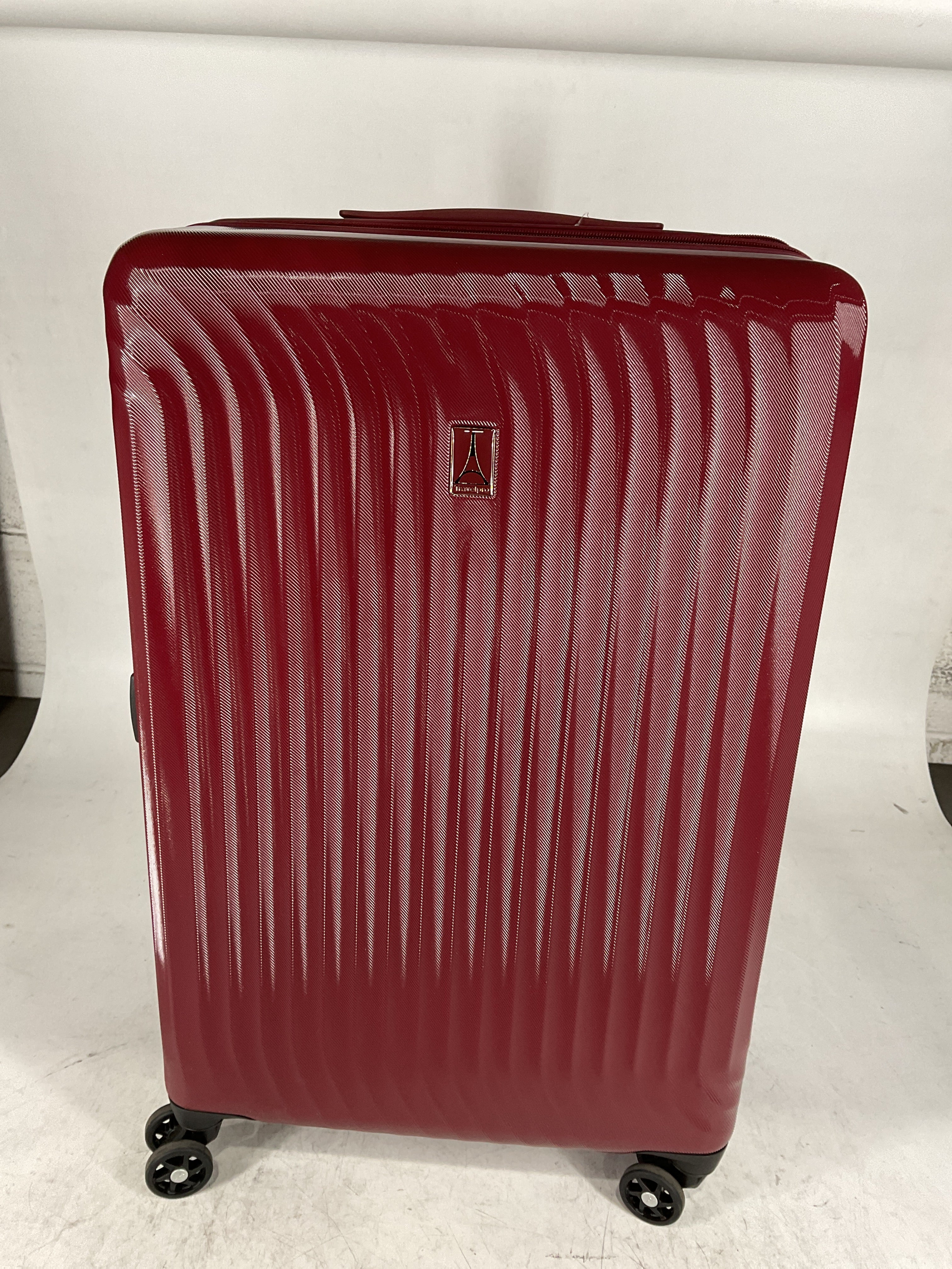 Travelpro Maxlite Air Hardside Expandable Luggage, 8 Spinner Wheels, Lightweight Hard Shell Polycarbonate U12