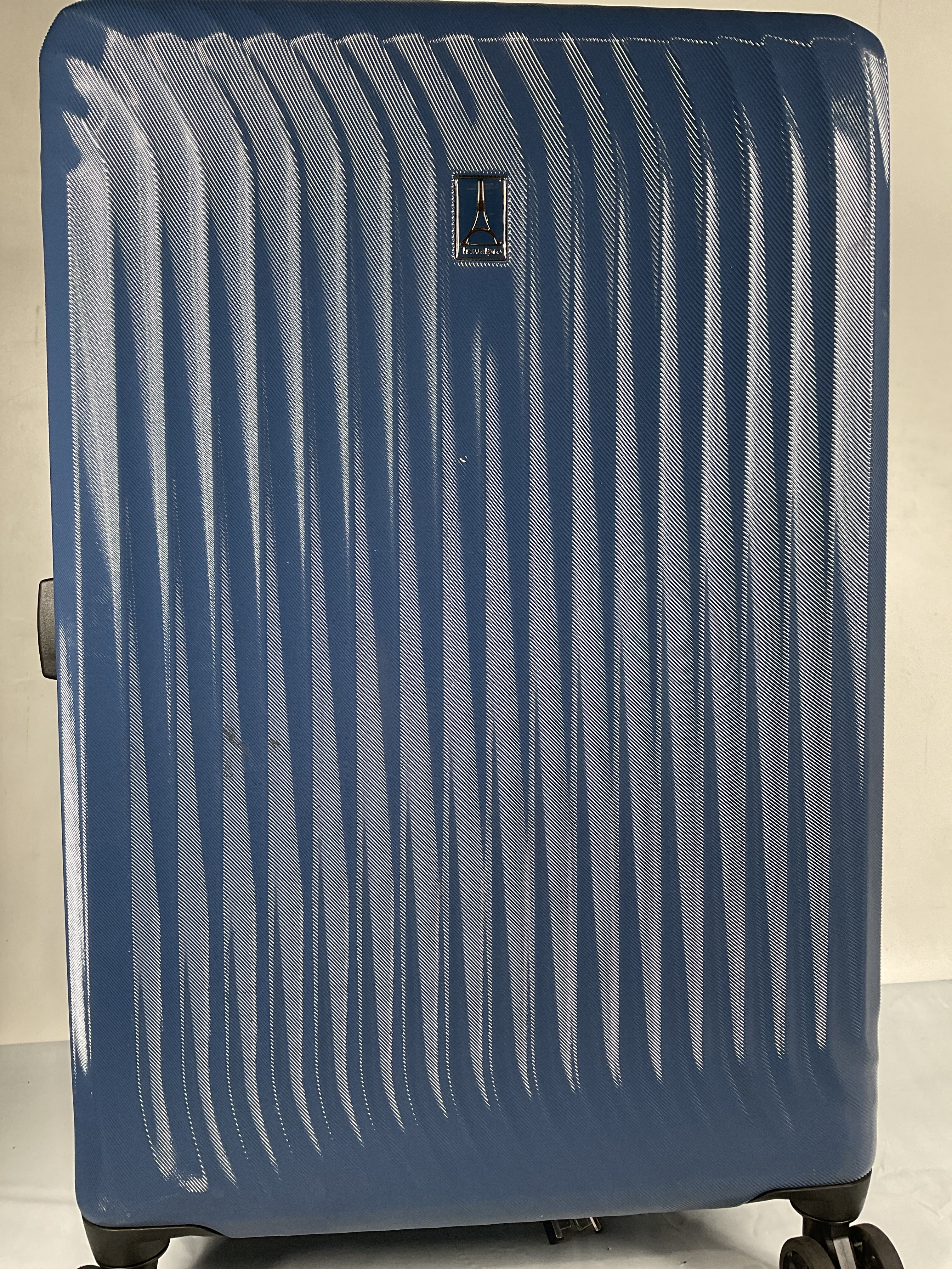 Travelpro Maxlite Air Hardside Expandable Luggage, 8 Spinner Wheels, Lightweight Hard Shell Polycarbonate ( Ensign Blue , Checked-Medium 25-Inch ) Ensign Blue Checked Medium 25 Inch U6