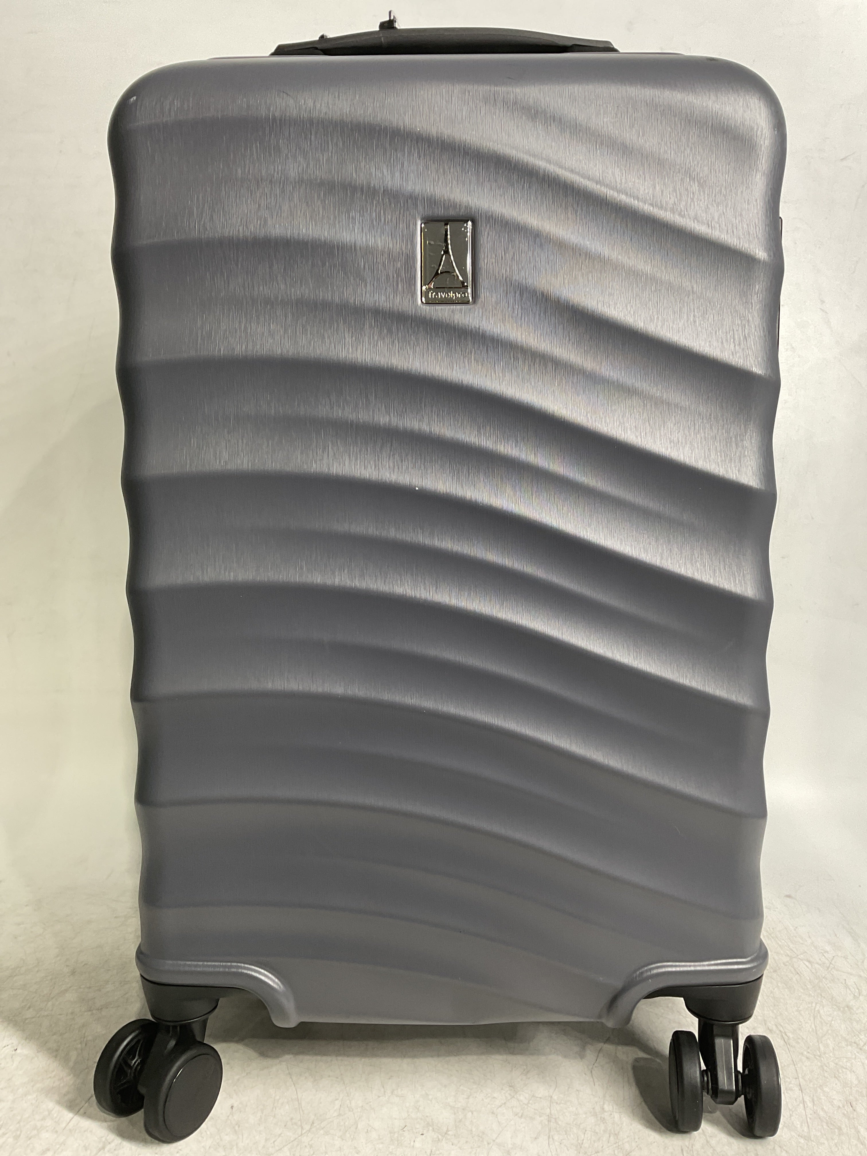 Travelpro Maxlite Air V2 Hardside Expandable Luggage, 8 Spinner Wheels, Lightweight Hard Shell Suitcase, TSA lock ( Shadow Grey , Carry On 21-Inch ) Shadow Grey Carry On 21 Inch U2