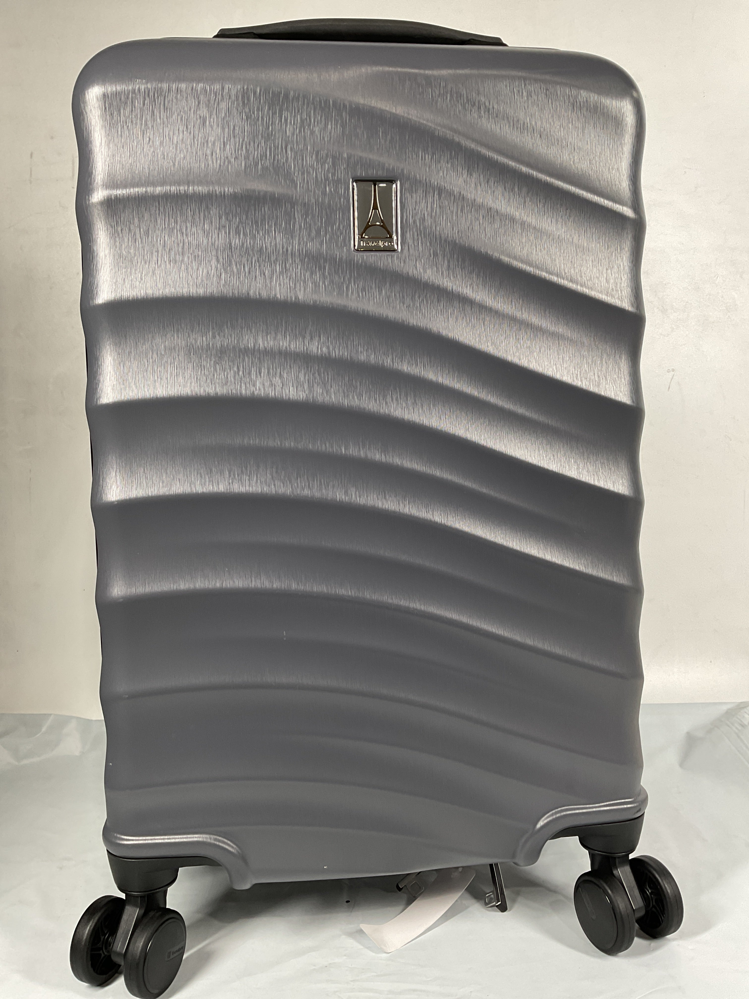 Travelpro Maxlite Air V2 Hardside Expandable Luggage, 8 Spinner Wheels, Lightweight Hard Shell Suitcase, TSA lock ( Shadow Grey , Carry On 21-Inch ) Shadow Grey Carry On 21 Inch U3