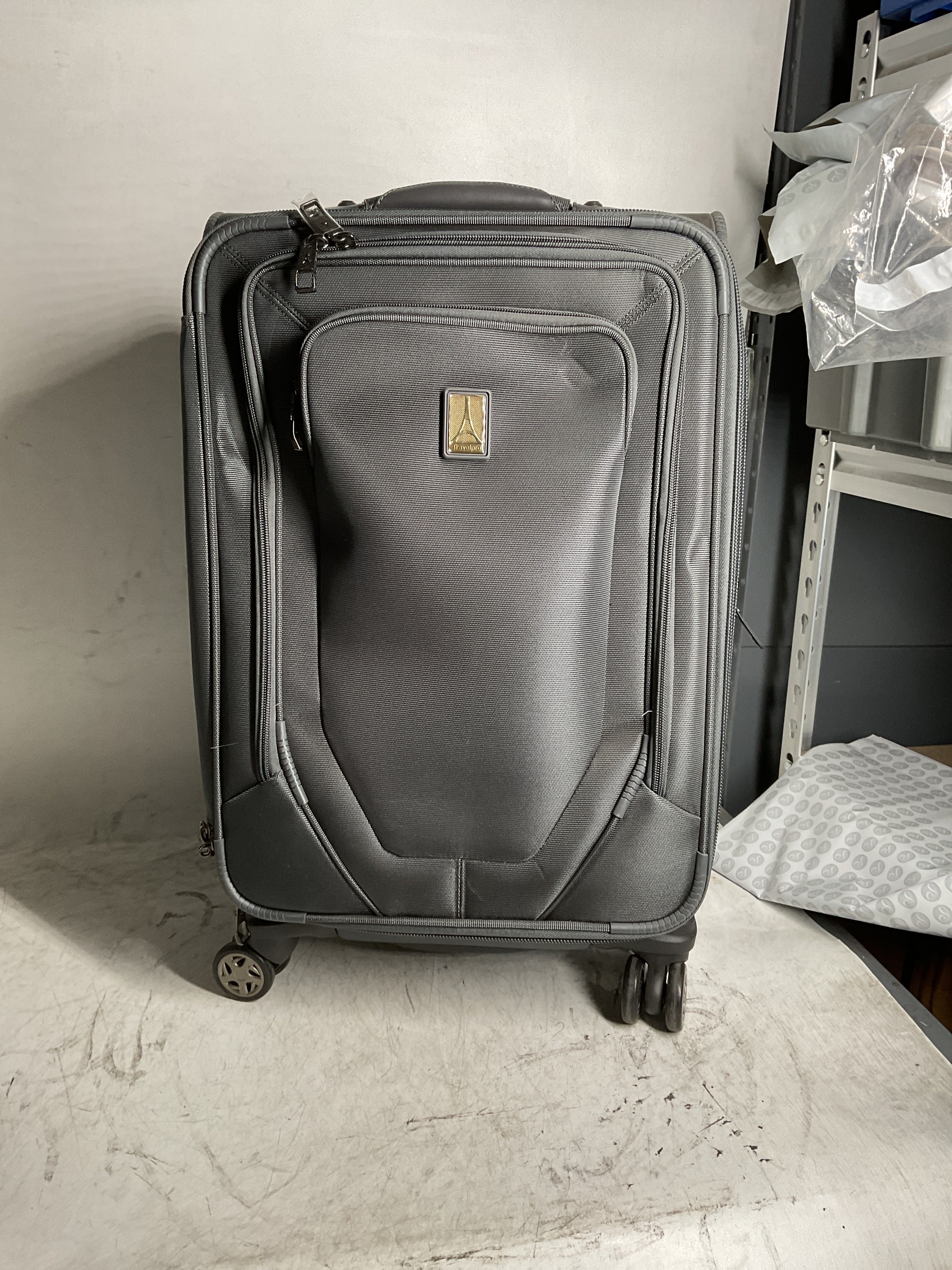 Travelpro Crew 10 21-Inch Expandable Spinner Suiter ( Grey , One Size ) Grey One Size U1