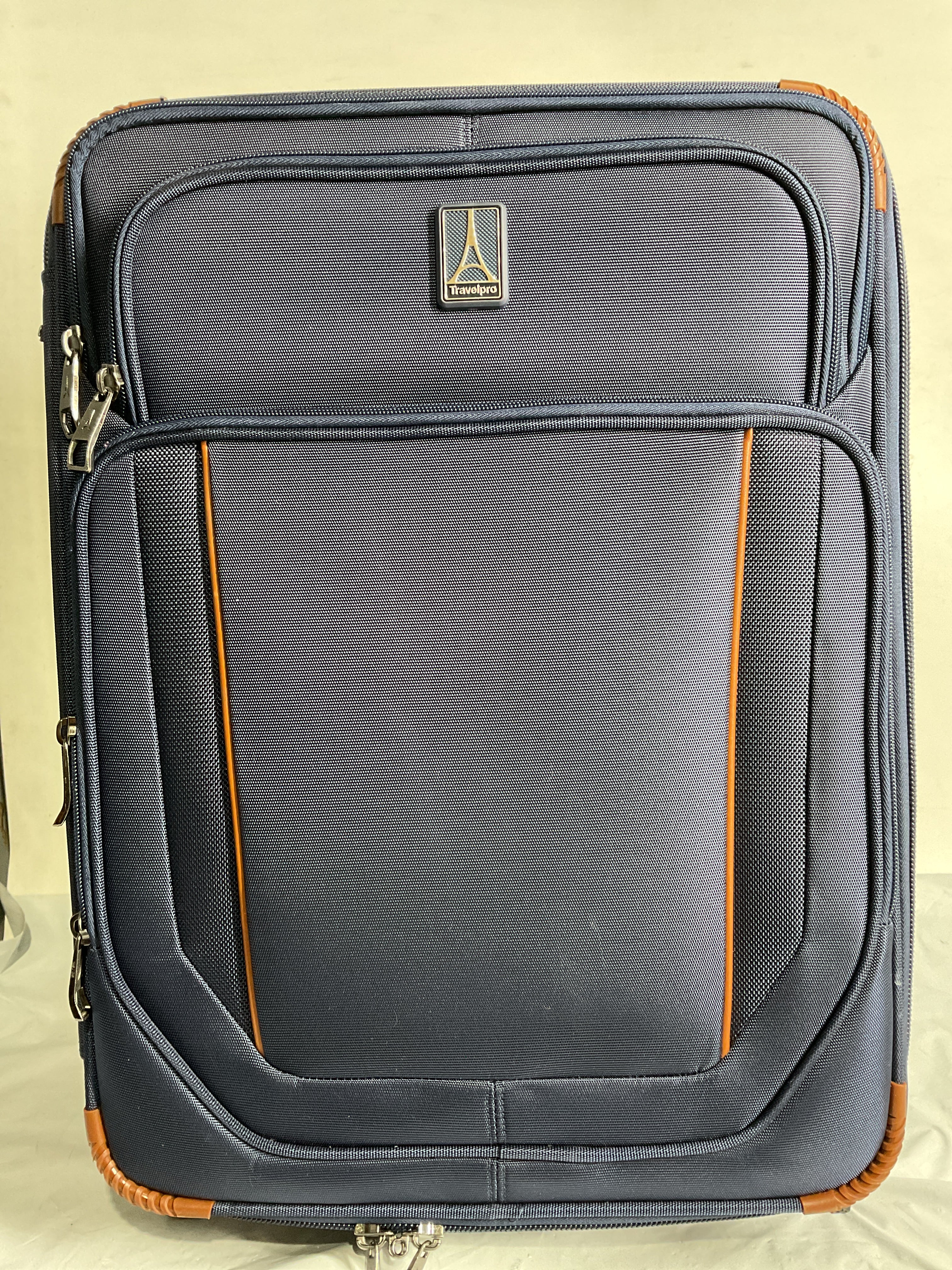 Travelpro Crew Versapack Max Carry-On Exp Rollaboard ( Patriot Blue , Carry-On 21-Inch ) Patriot Blue Carry On 21 Inch U9