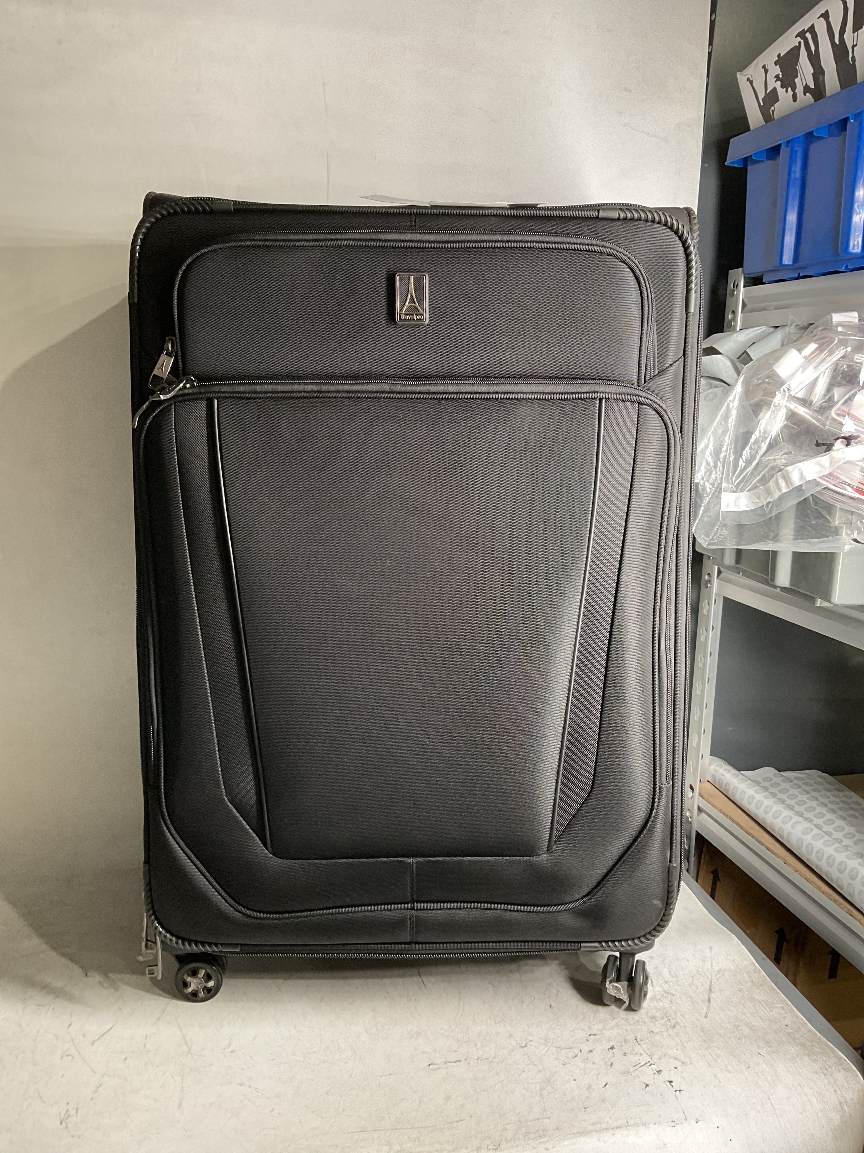 Travelpro Crew Versapack Softside Expandable Spinner Wheel Luggage ( Jet Black , Checked-Large 29-Inch ) Jet Black Checked Large 29 Inch U6