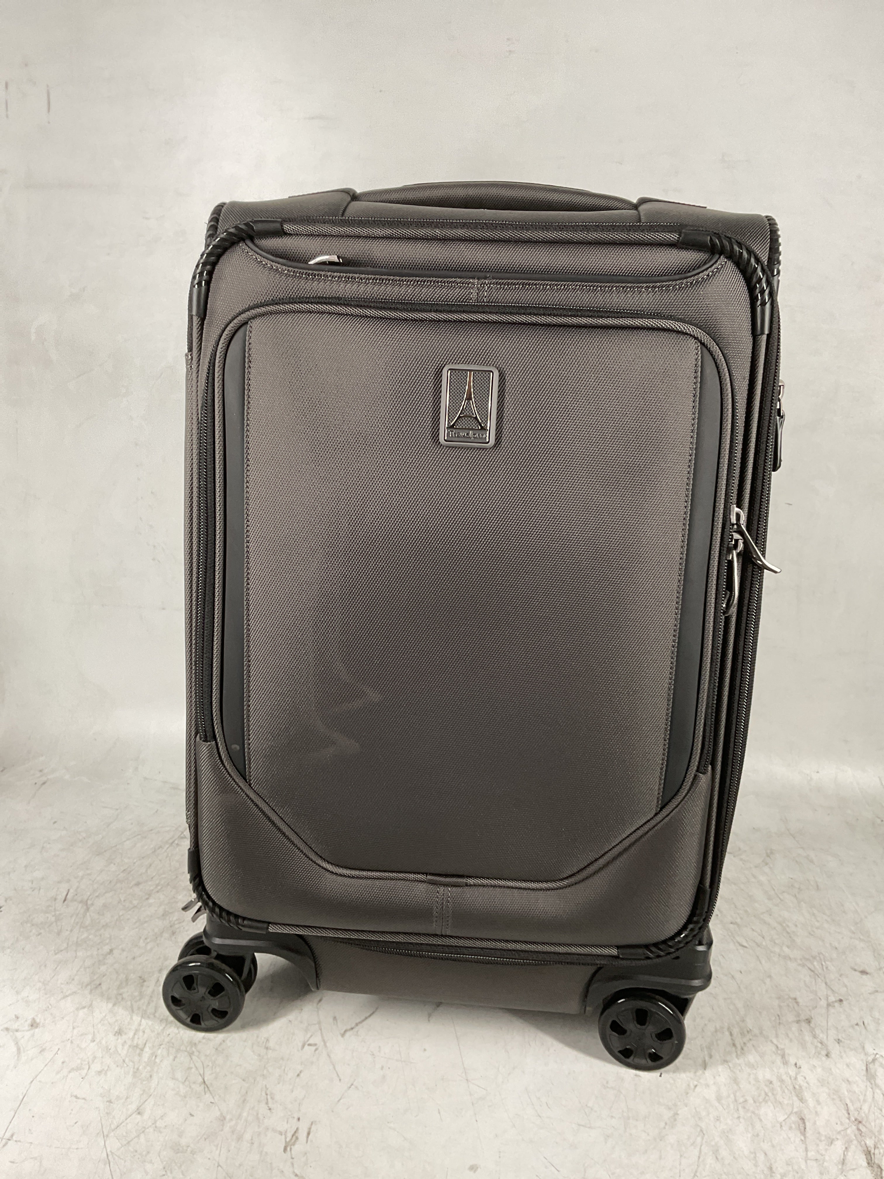 Travelpro Crew Classic Lightweight Softside Expandable Luggage, 8 Wheel Spinner Suitcase, Men and Women ( Titanium Grey , Carry On 21-Inch ) Titanium Grey Carry On 21 Inch U1