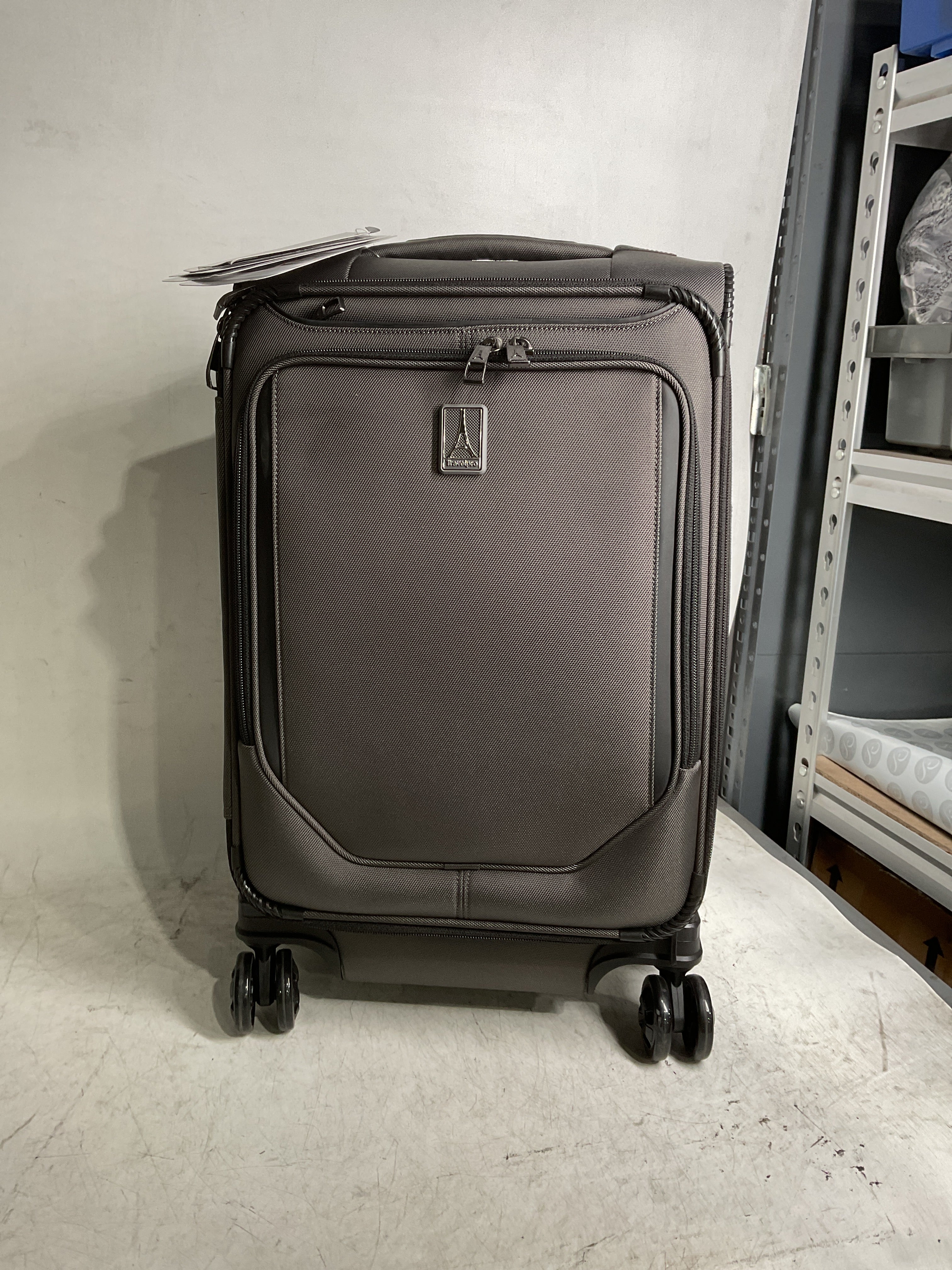 Travelpro Crew Classic Lightweight Softside Expandable Luggage, 2 Wheel Upright Rollaboard Suitcase, Men and Women ( Titanium Grey , Carry On 21-Inch ) Titanium Grey Carry On 21 Inch U3