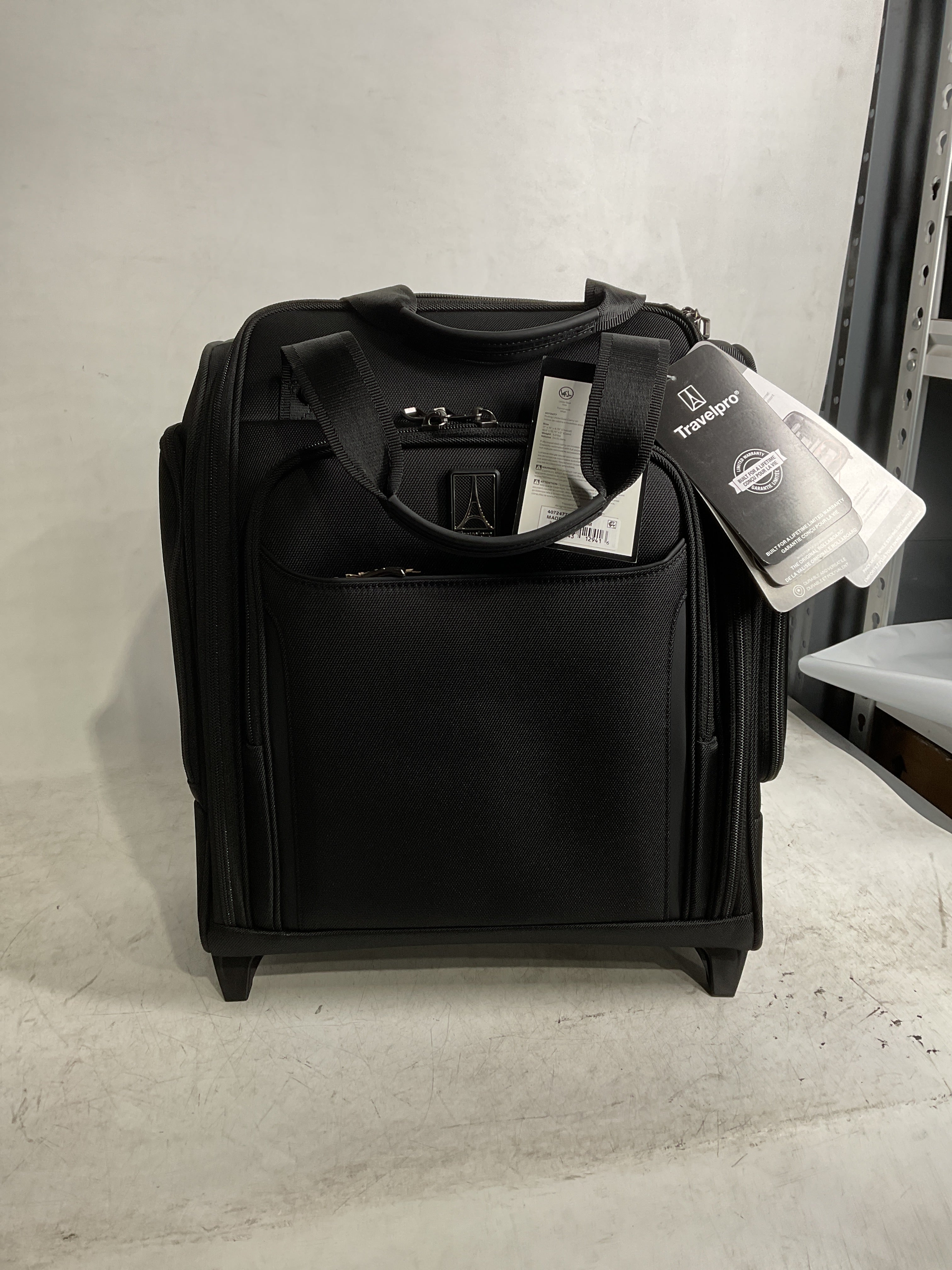 Travelpro Crew Classic Lightweight Softside Luggage, Rolling Underseat Carry on Bag, 14" Laptop or Tablet Sleeve, Men and Women, 17-Inch ( Black , 17-Inch ) Black 17 Inch U1