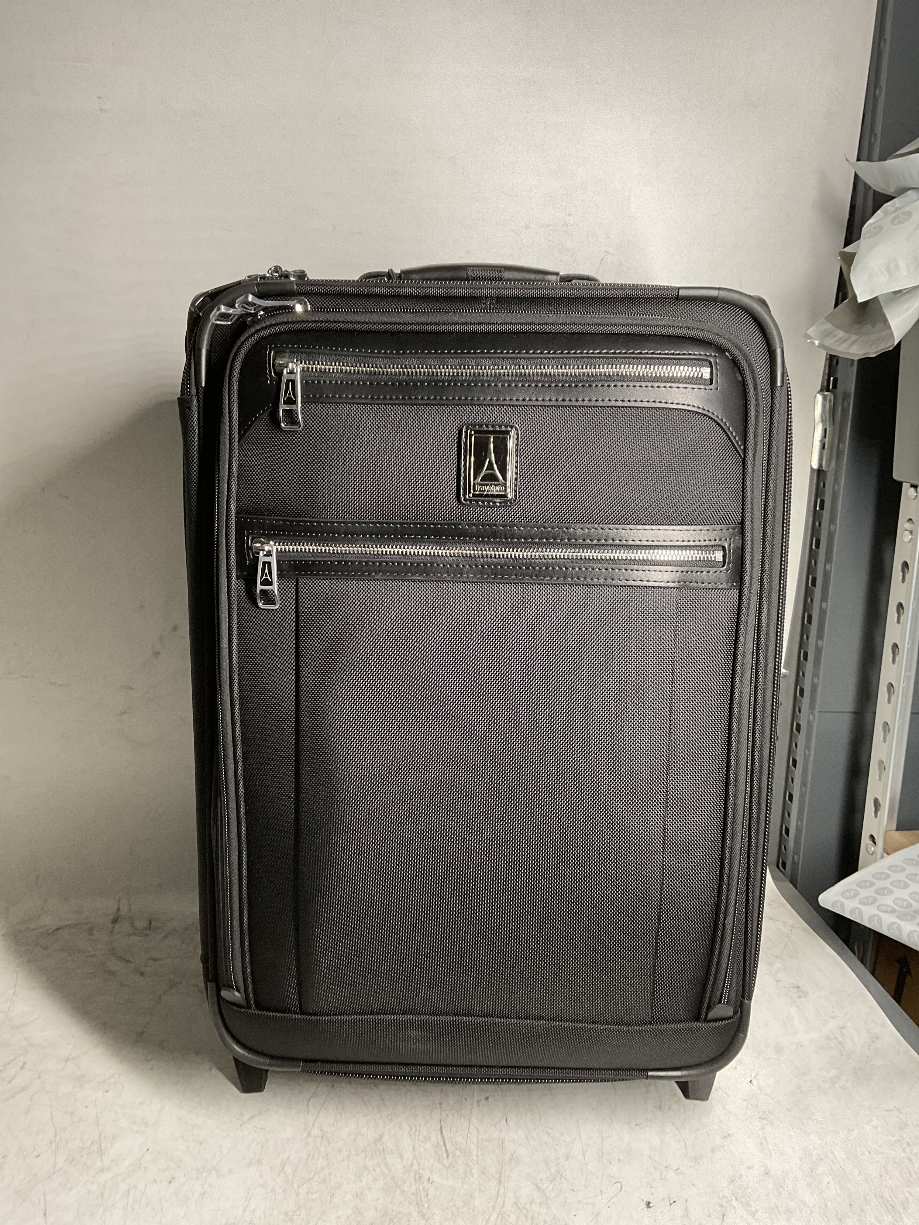Travelpro Platinum Elite Softside Expandable Luggage, 2 Wheel Upright Suitcase, USB Port, Men and Women ( Shadow Black , Carry-On 22-Inch ) Shadow Black Carry On 22 Inch U11