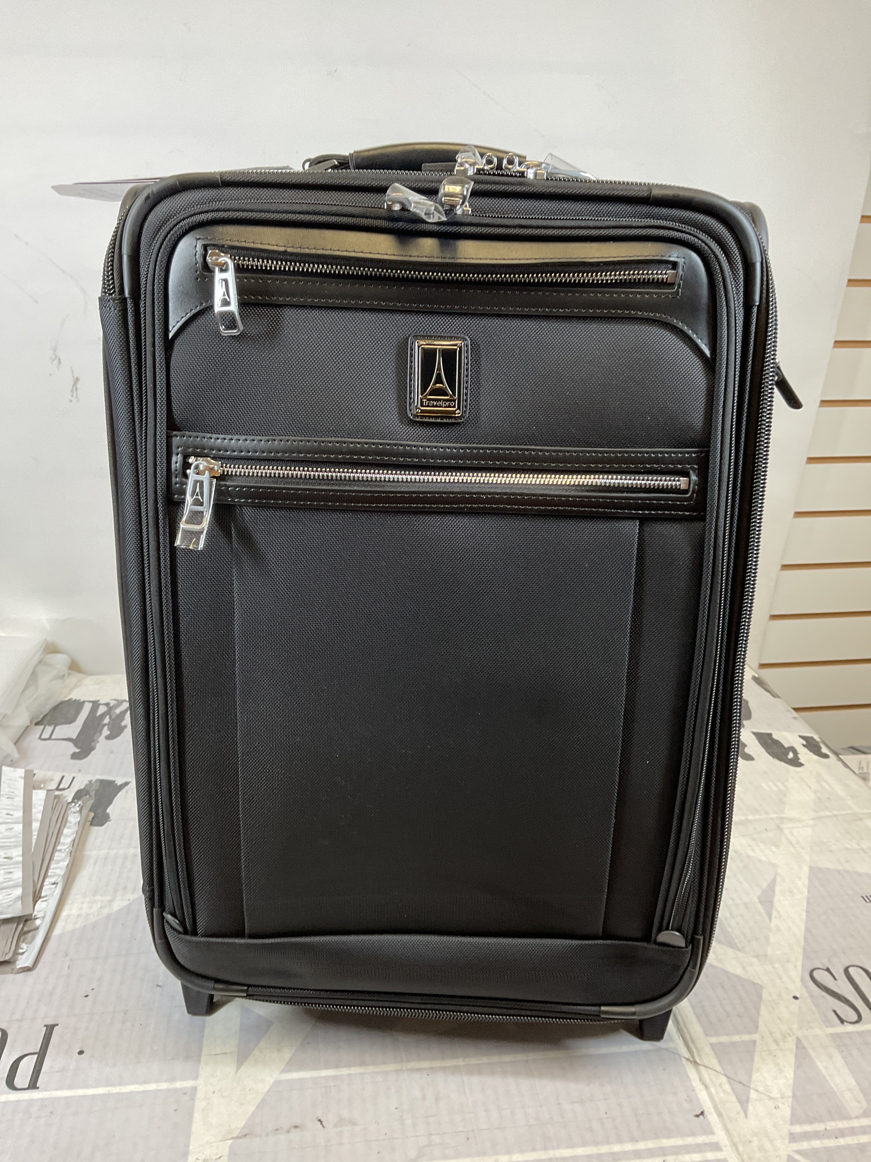 Travelpro Platinum Elite Softside Expandable Luggage, 2 Wheel Upright Suitcase, USB Port, Men and Women ( Shadow Black , Carry On 22 Inch ) Shadow Black Carry On 22 Inch U4