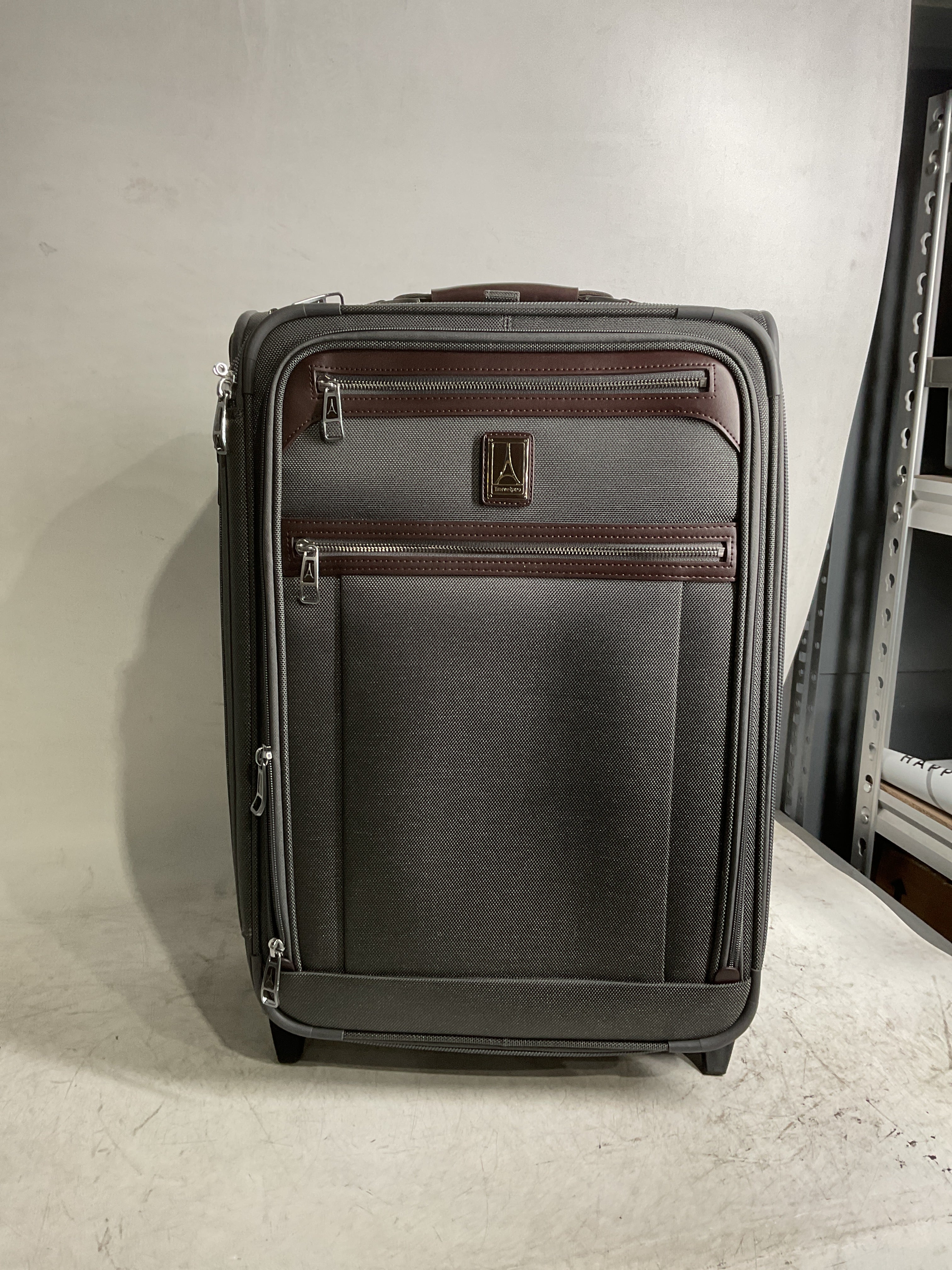 Travelpro Platinum Elite Softside Expandable Luggage, 2 Wheel Upright Suitcase, USB Port, Men and Women ( Vintage Grey , Carry-On 22-Inch ) Vintage Grey Carry On 22 Inch U14