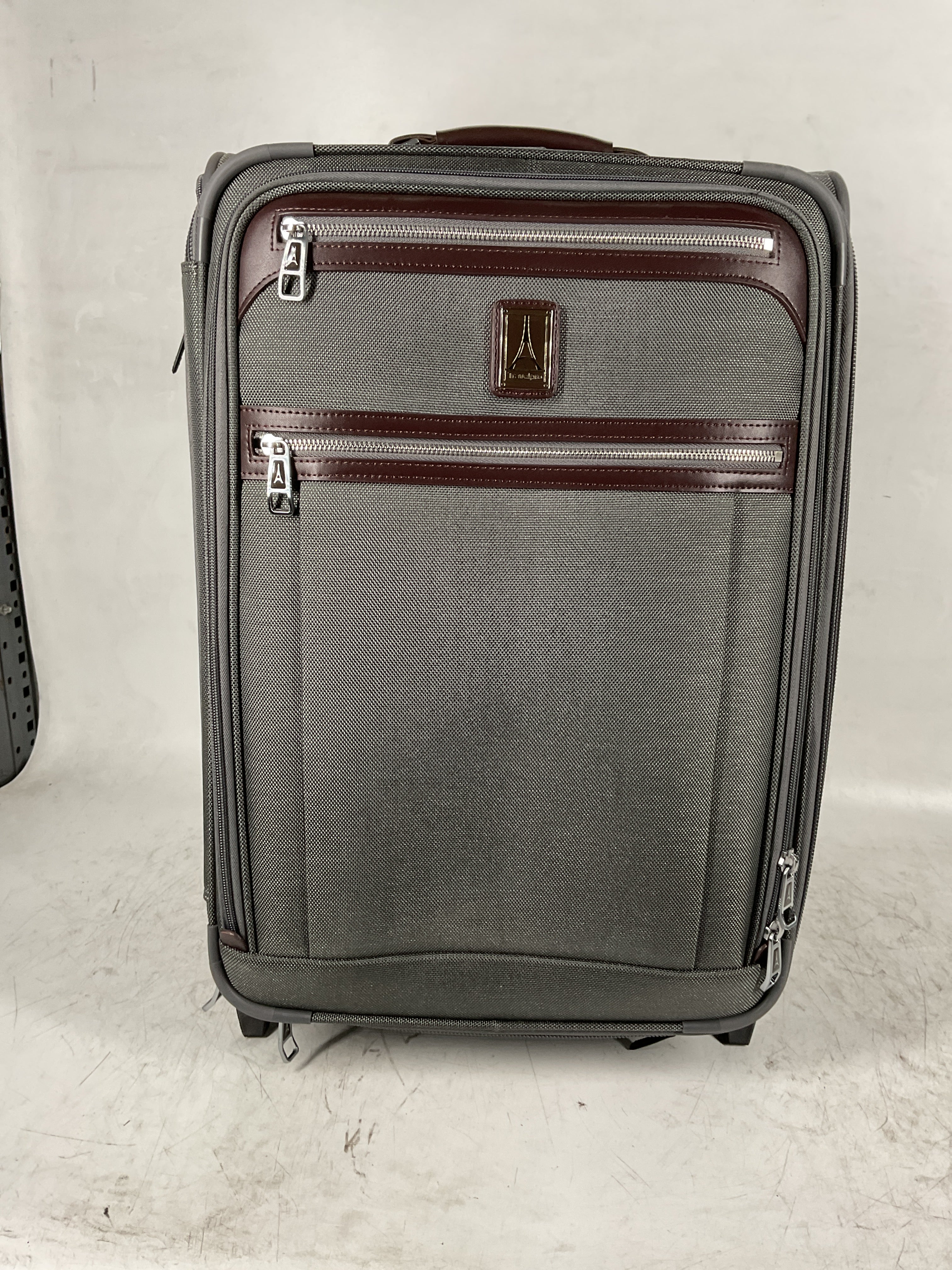 Travelpro Platinum Elite Softside Expandable Luggage, 2 Wheel Upright Suitcase, USB Port, Men and Women Vintage Grey Carry On 22 Inch U8